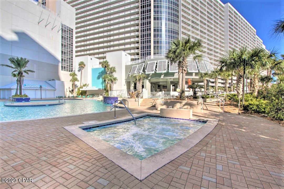 Laketown Wharf - Residential