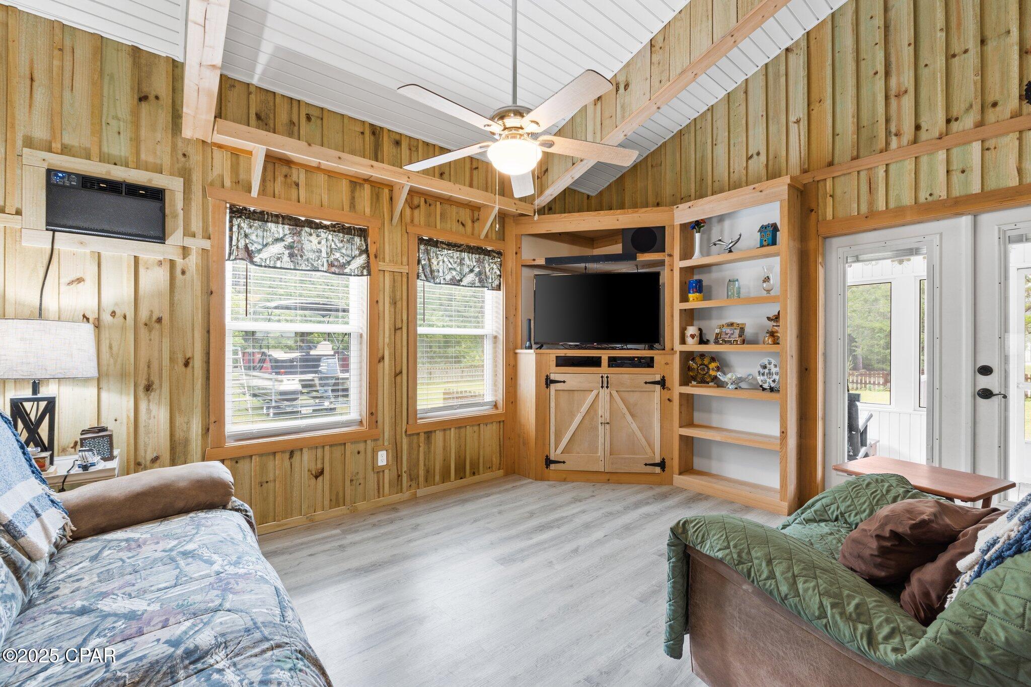 Bryant's Landing - Residential