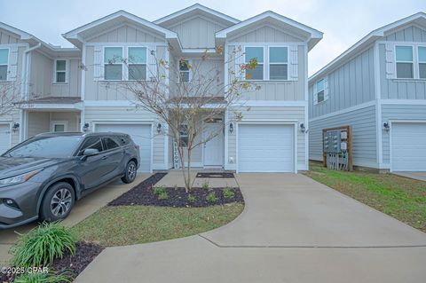 A home in Lynn Haven