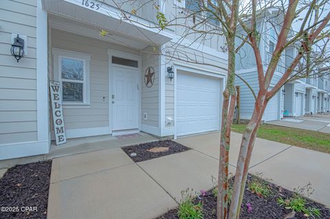 A home in Lynn Haven