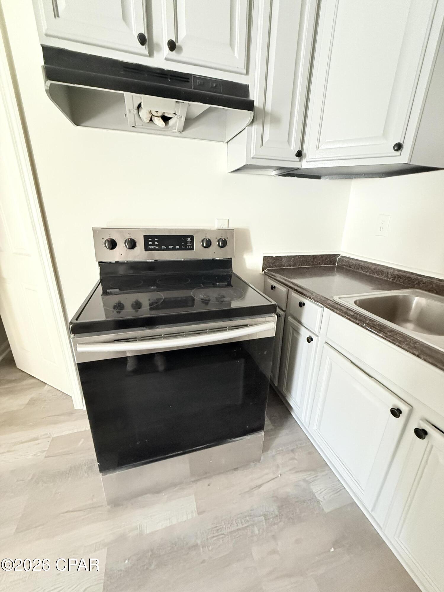 [No Recorded Subdiv] - Residential Lease