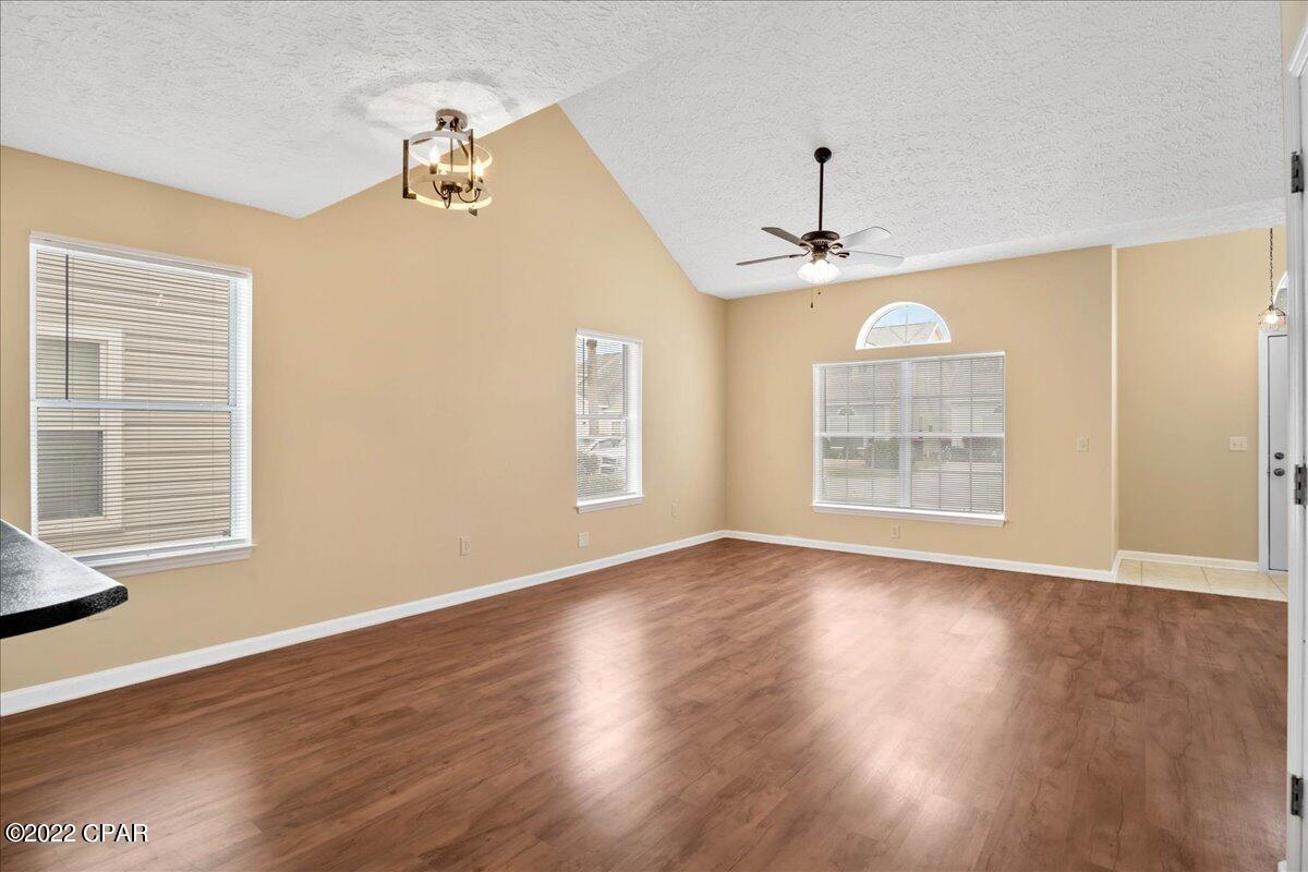 Palm Cove Phase III - Residential