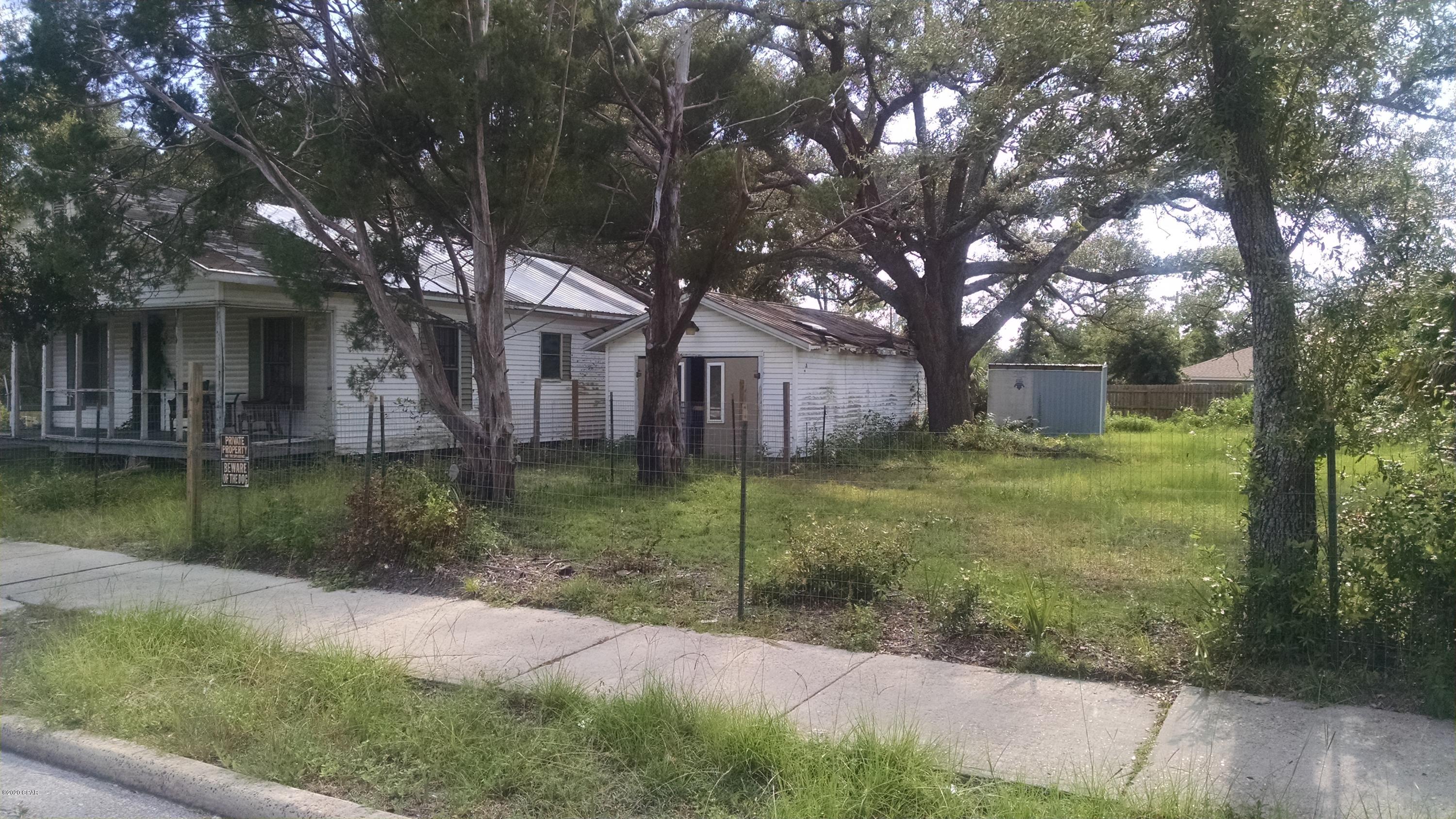 Pinecrest Add. - Residential