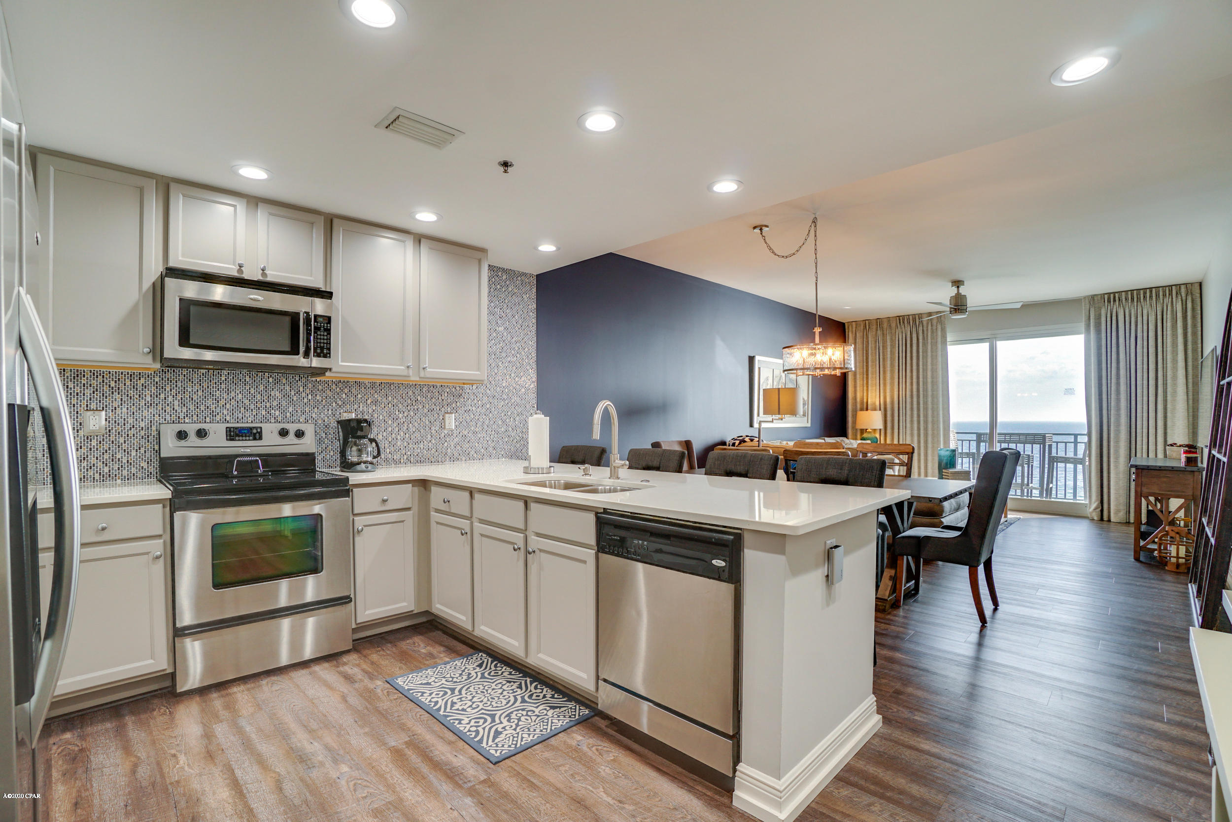 Sterling Breeze - Residential