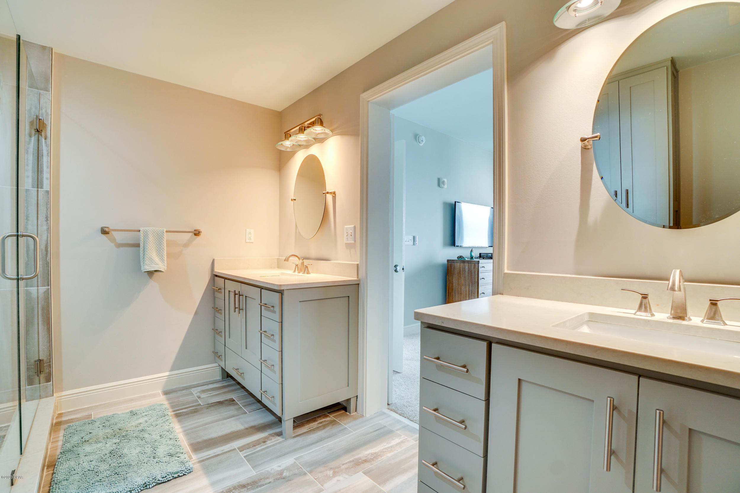 Sterling Breeze - Residential