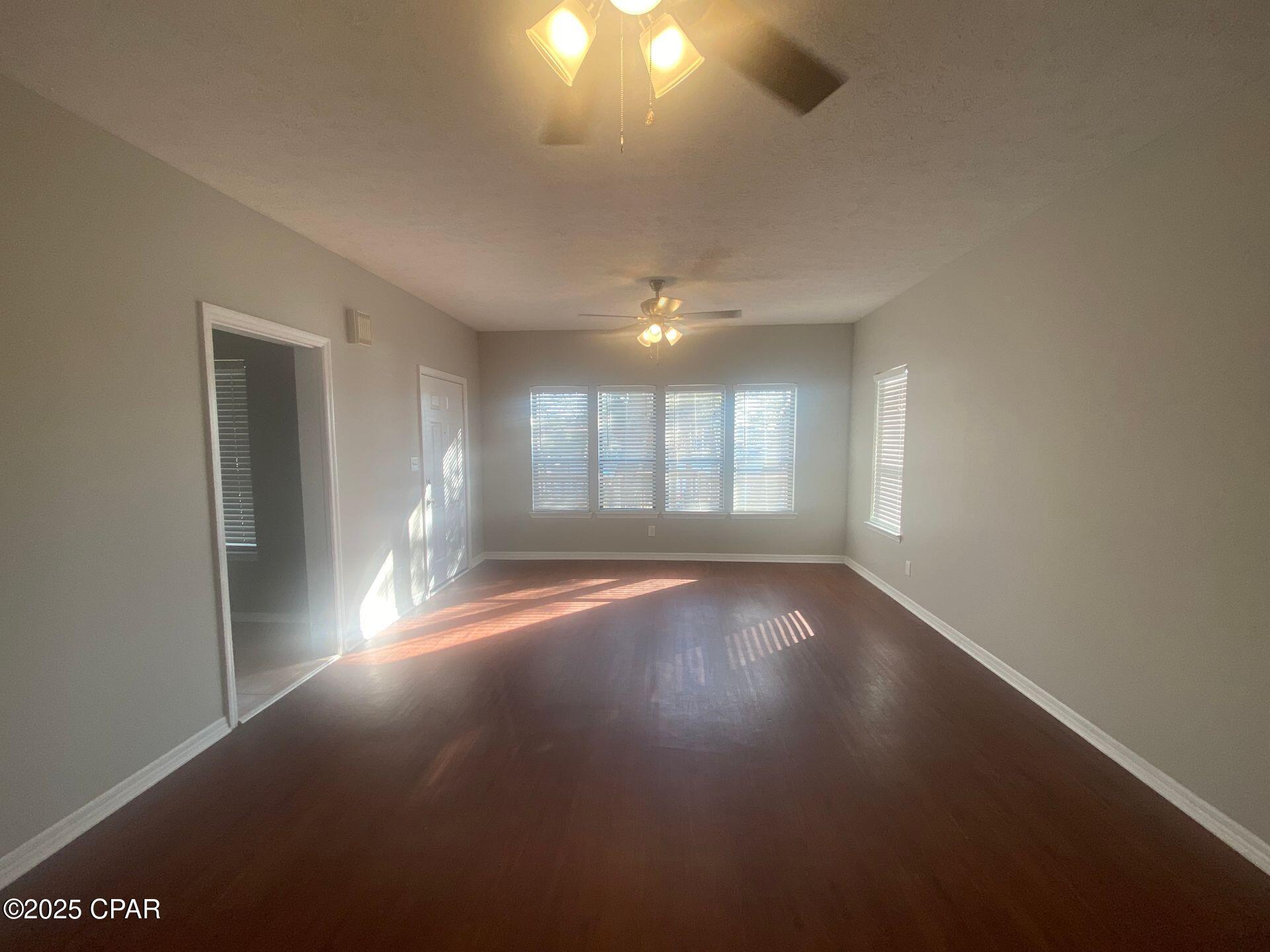 [No Recorded Subdiv] - Residential Lease
