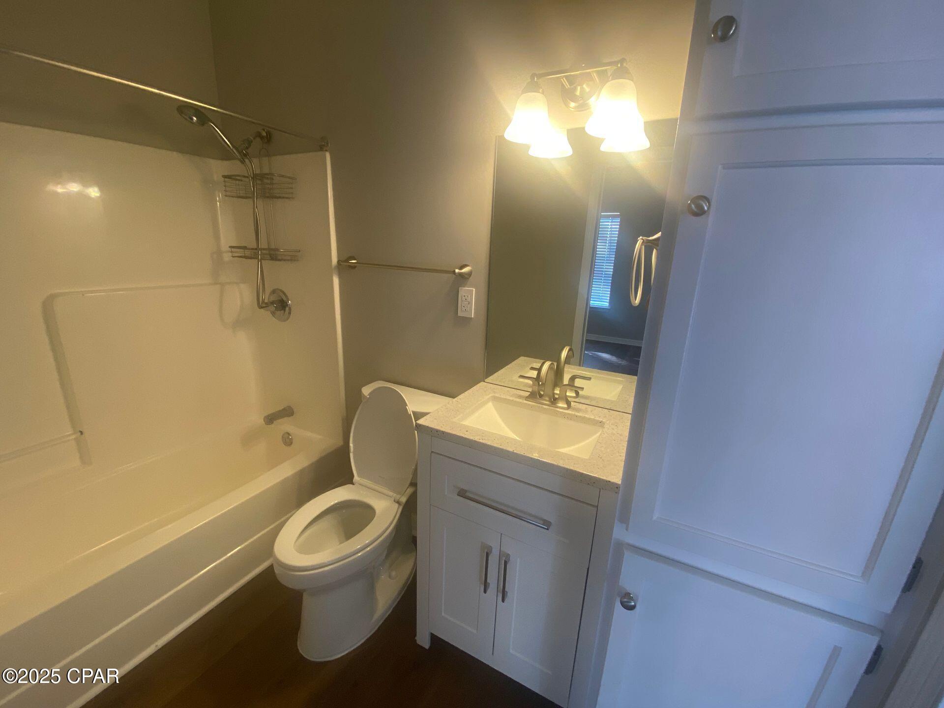 [No Recorded Subdiv] - Residential Lease