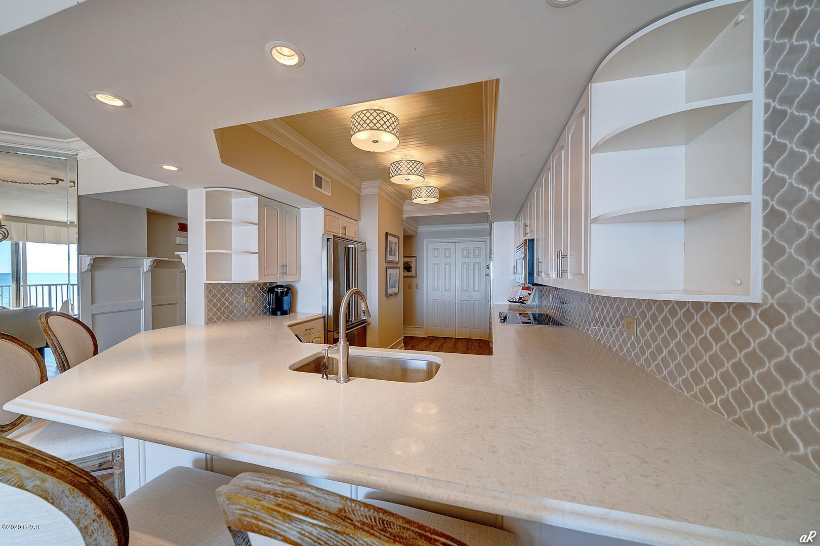 Summerwinds Condo - Residential