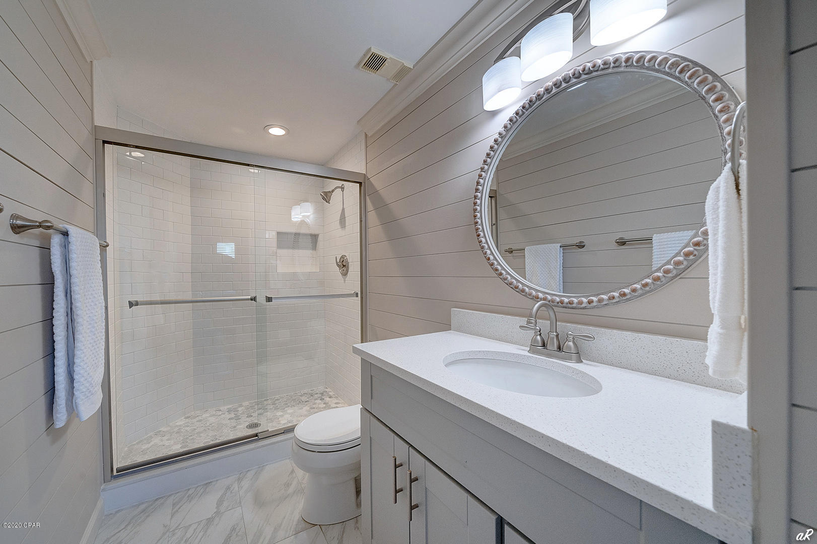 Summerwinds Condo - Residential