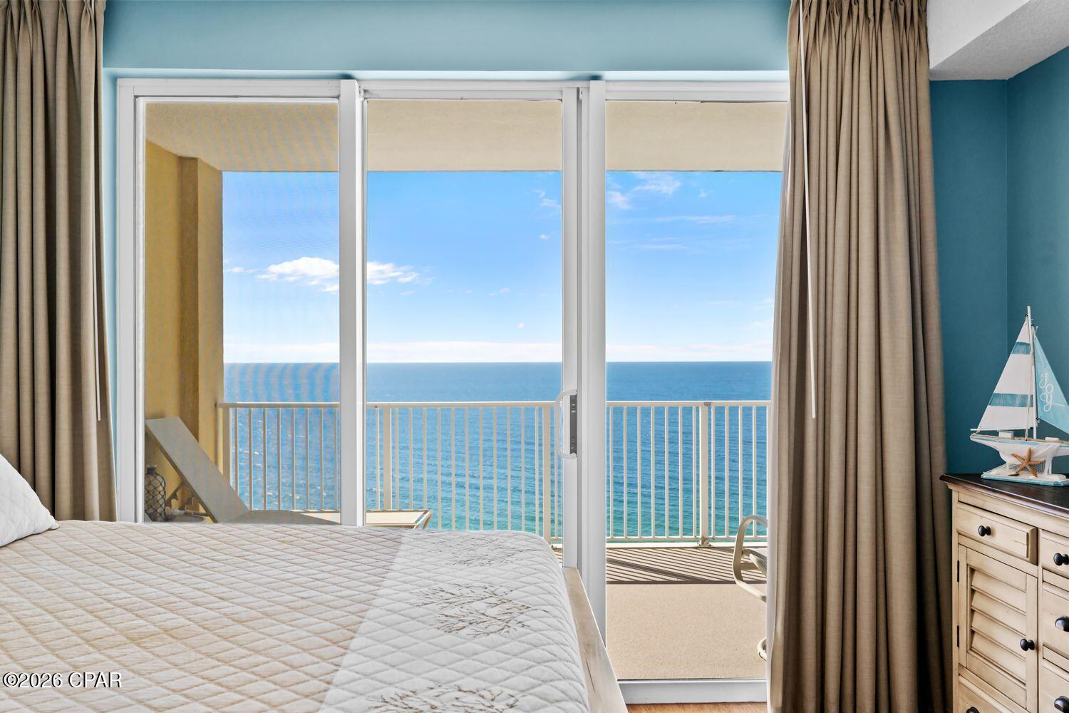 Tropic Winds - Residential