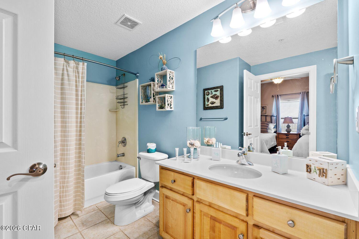 Tropic Winds - Residential