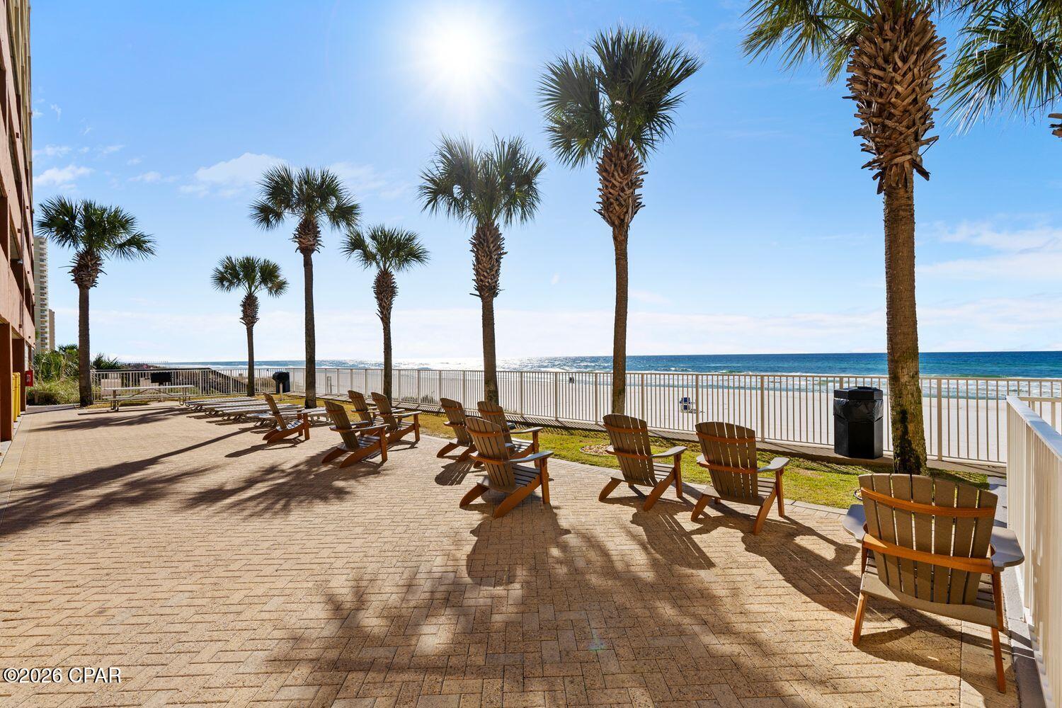 Tropic Winds - Residential