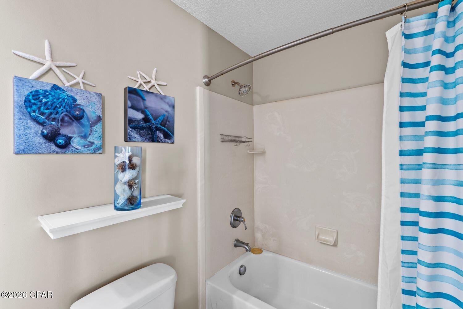 Tropic Winds - Residential