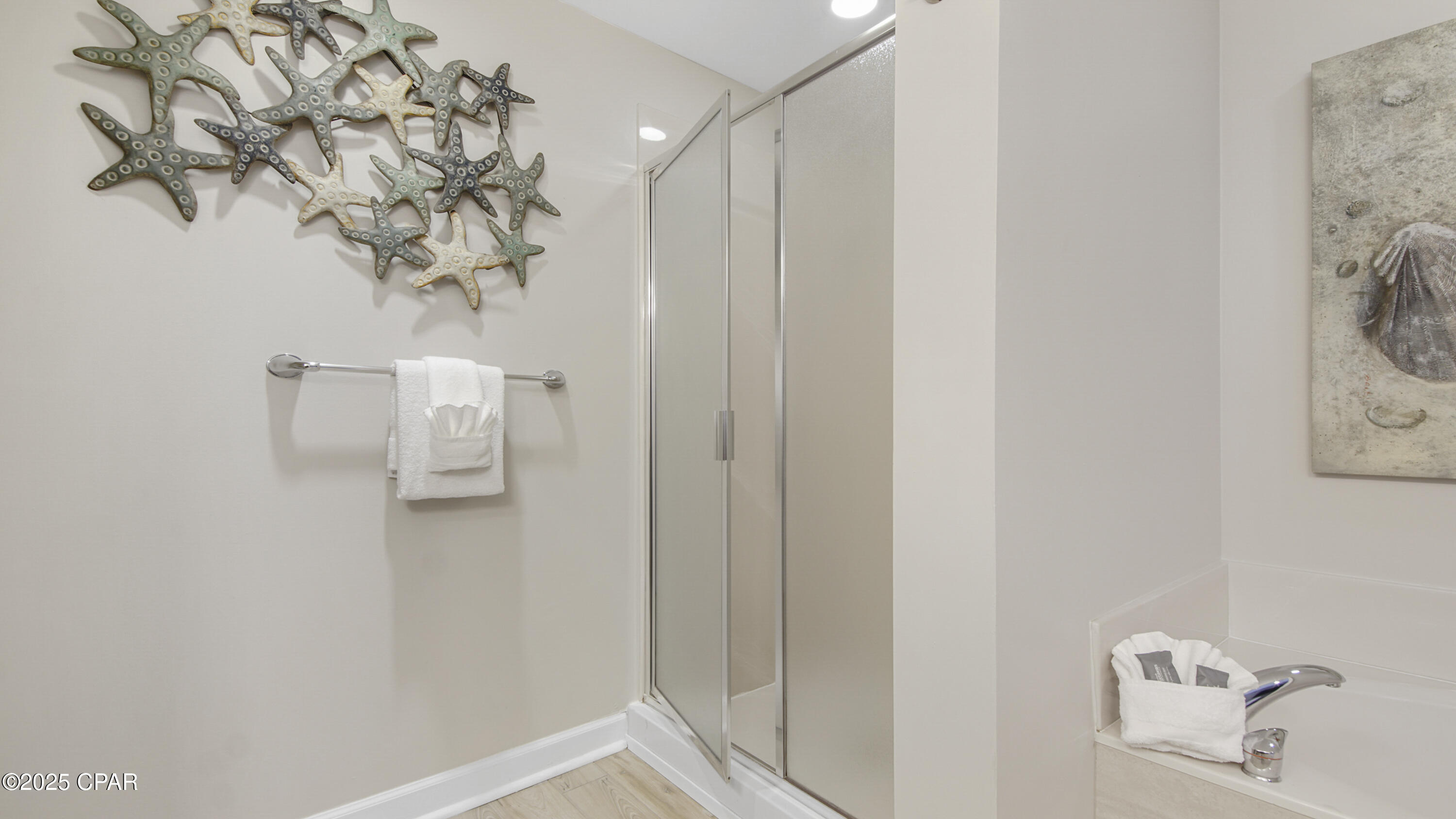 Splash Condo - Residential