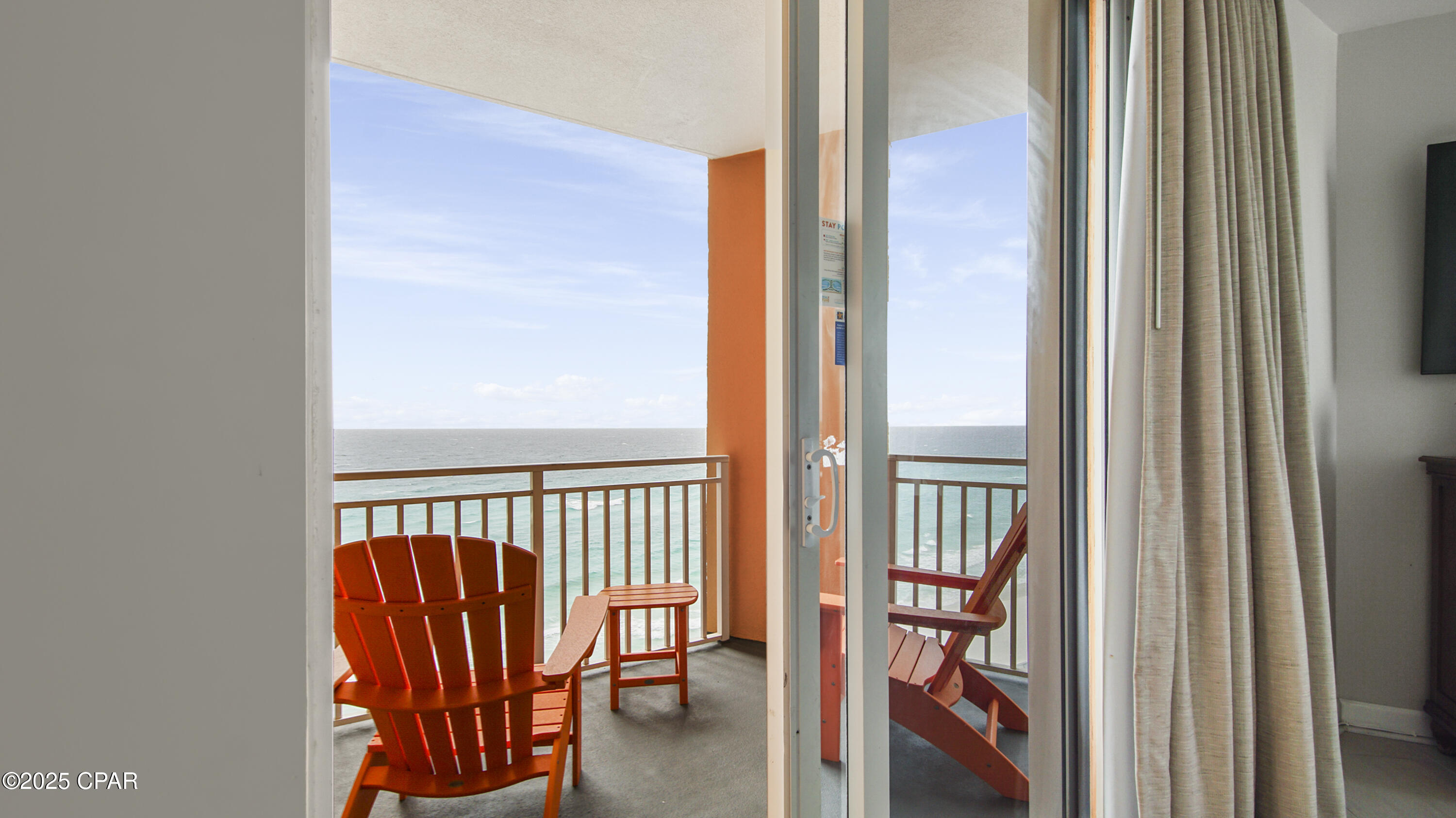 Splash Condo - Residential