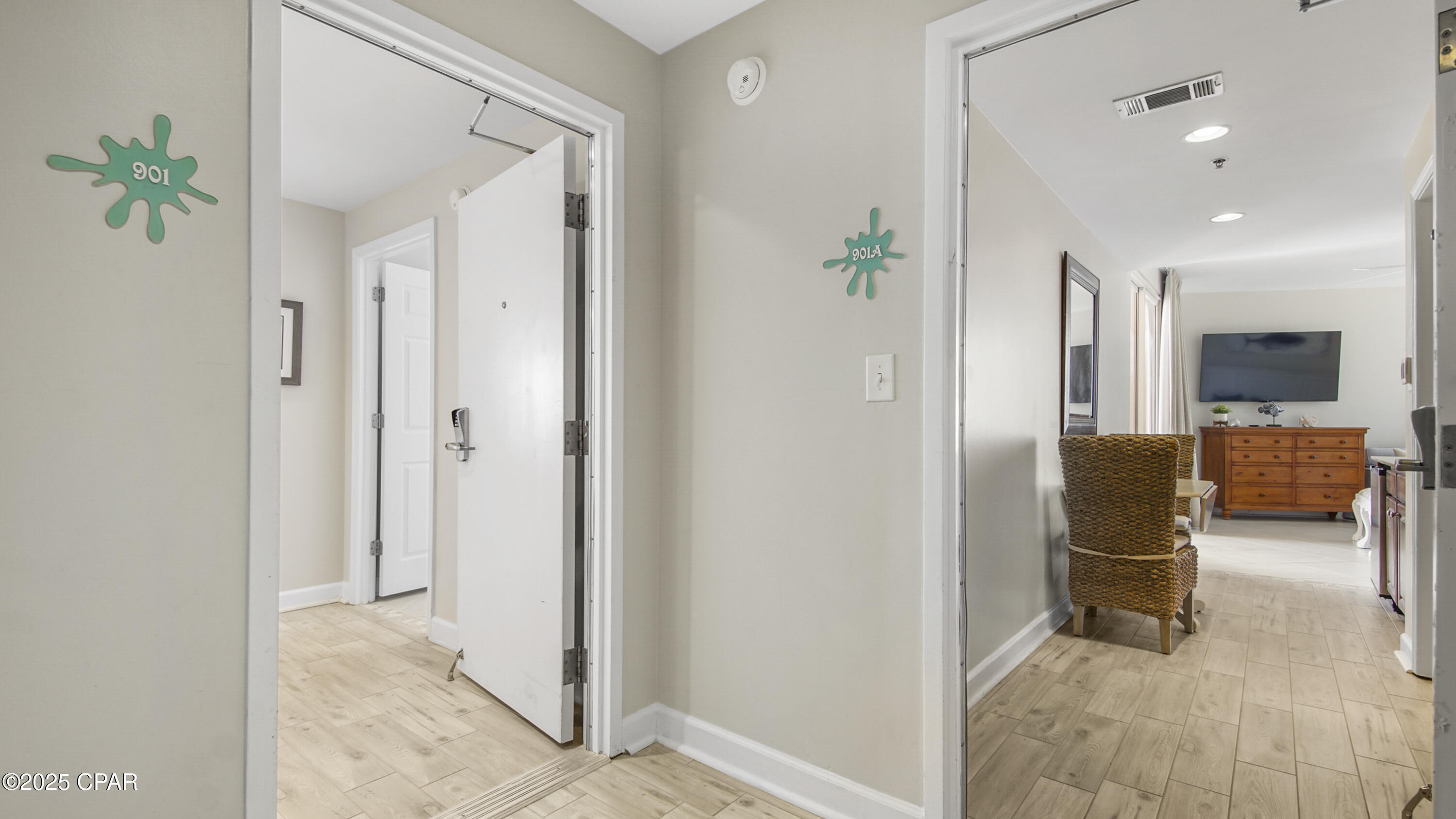 Splash Condo - Residential