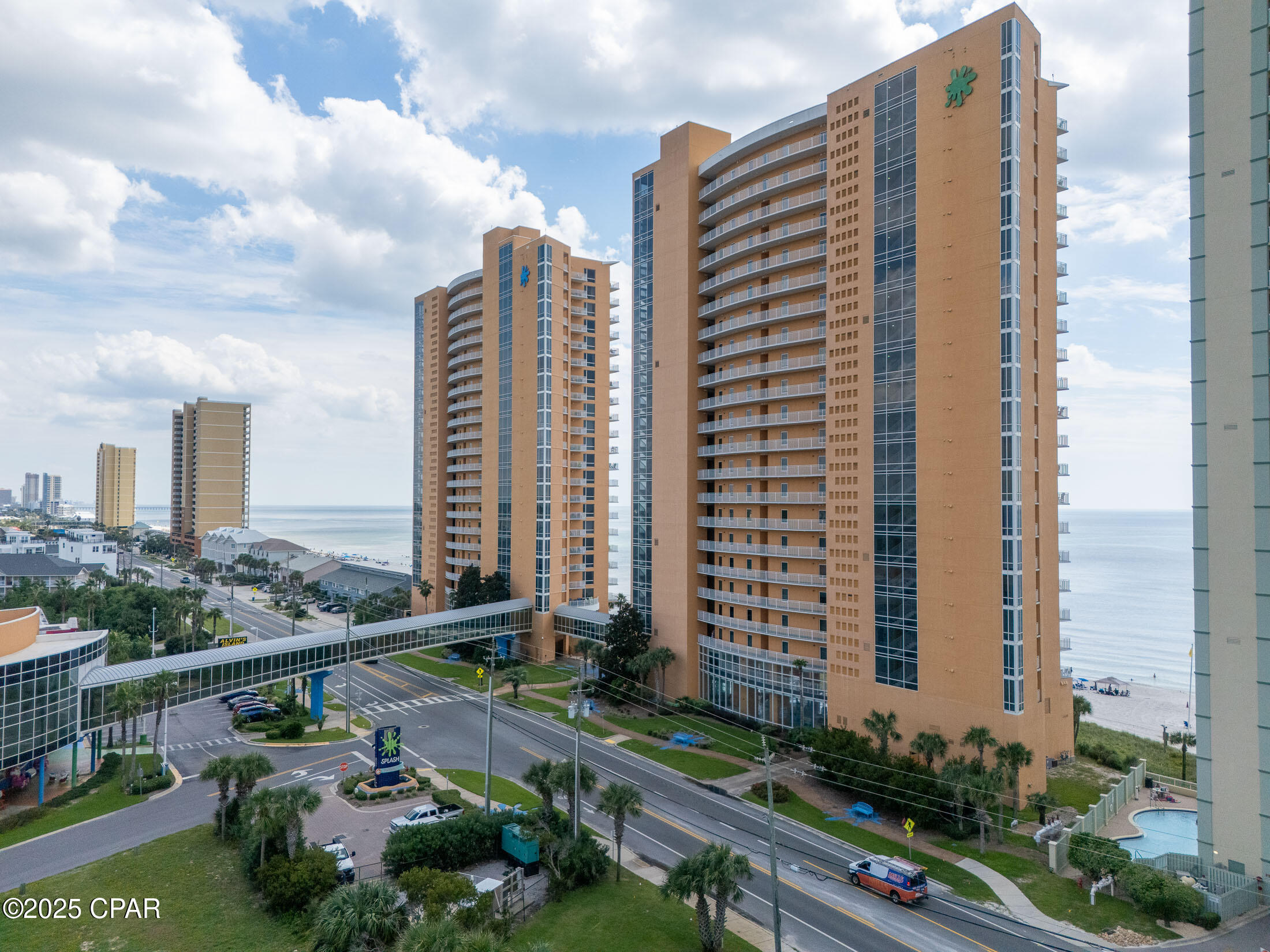 Splash Condo - Residential