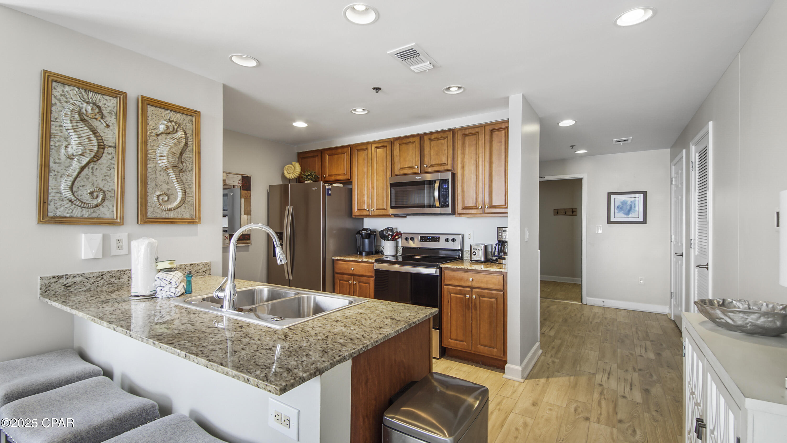 Splash Condo - Residential