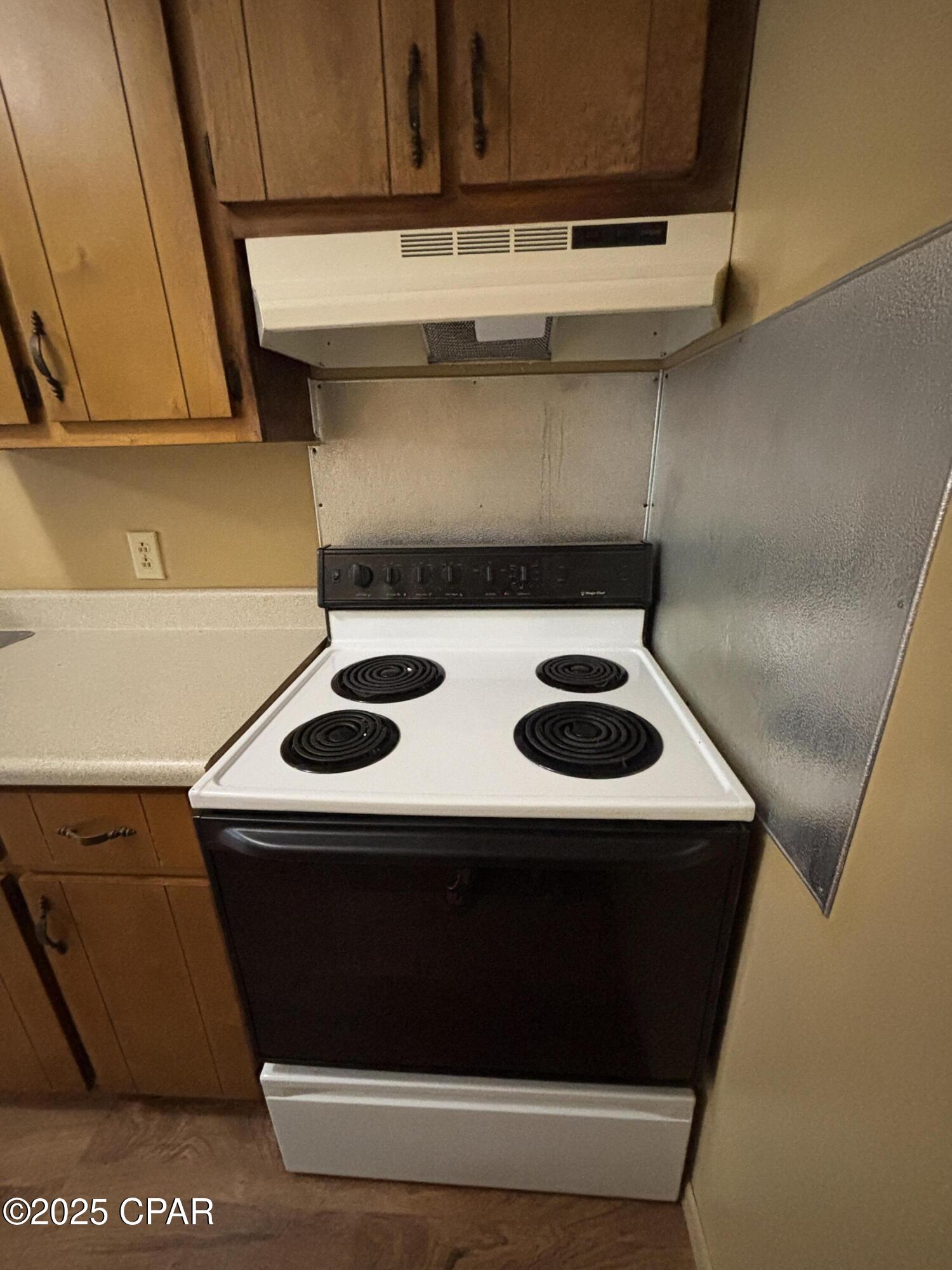 [No Recorded Subdiv] - Residential Lease