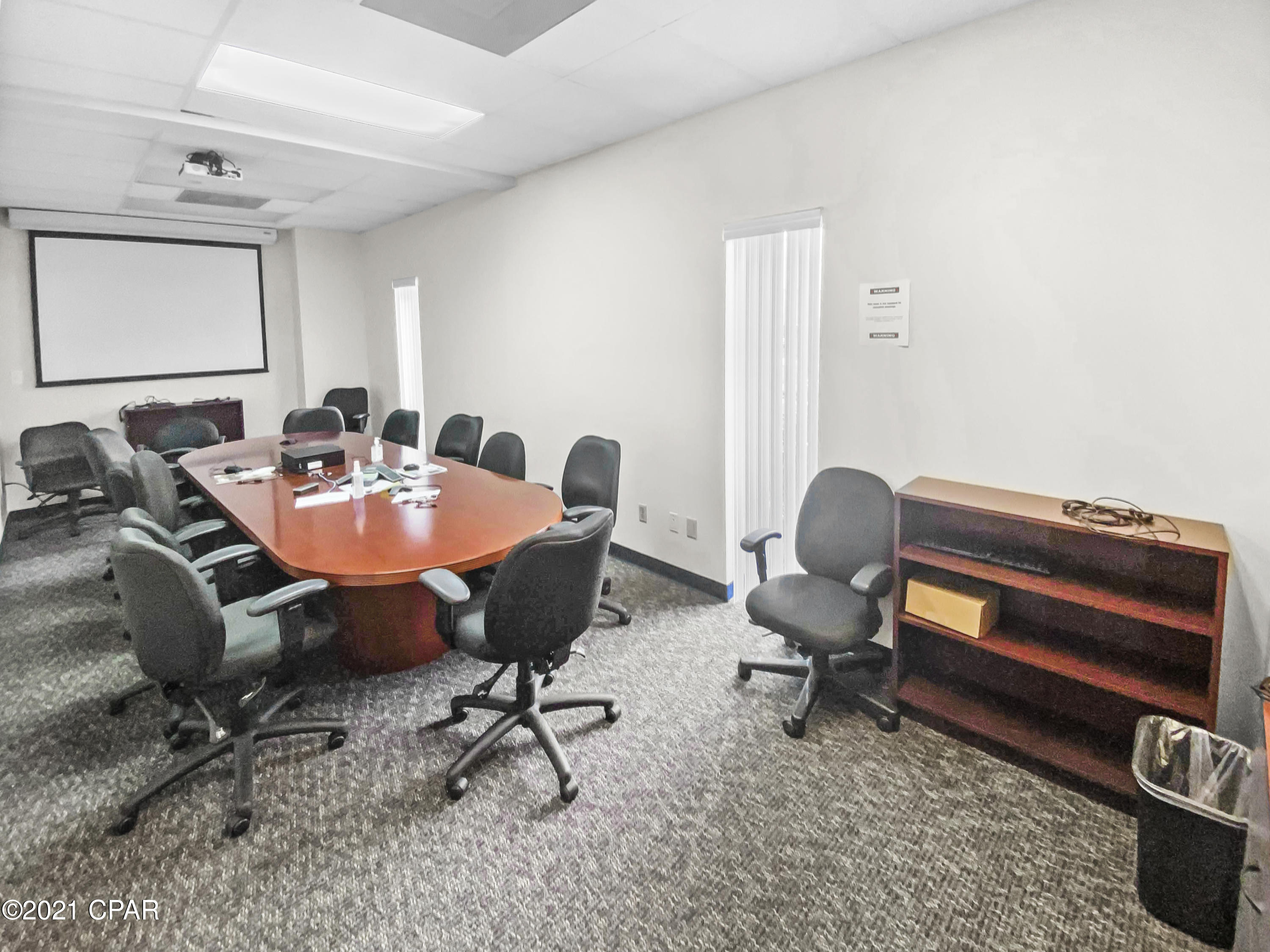 Holley Street Commercila Park - Commercial Lease