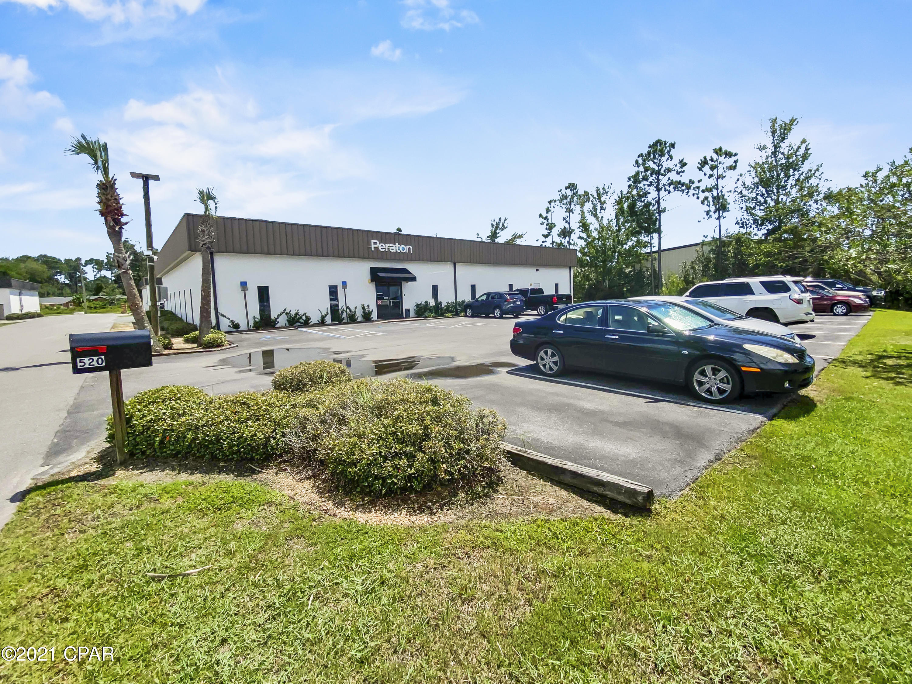 Holley Street Commercila Park - Commercial Lease
