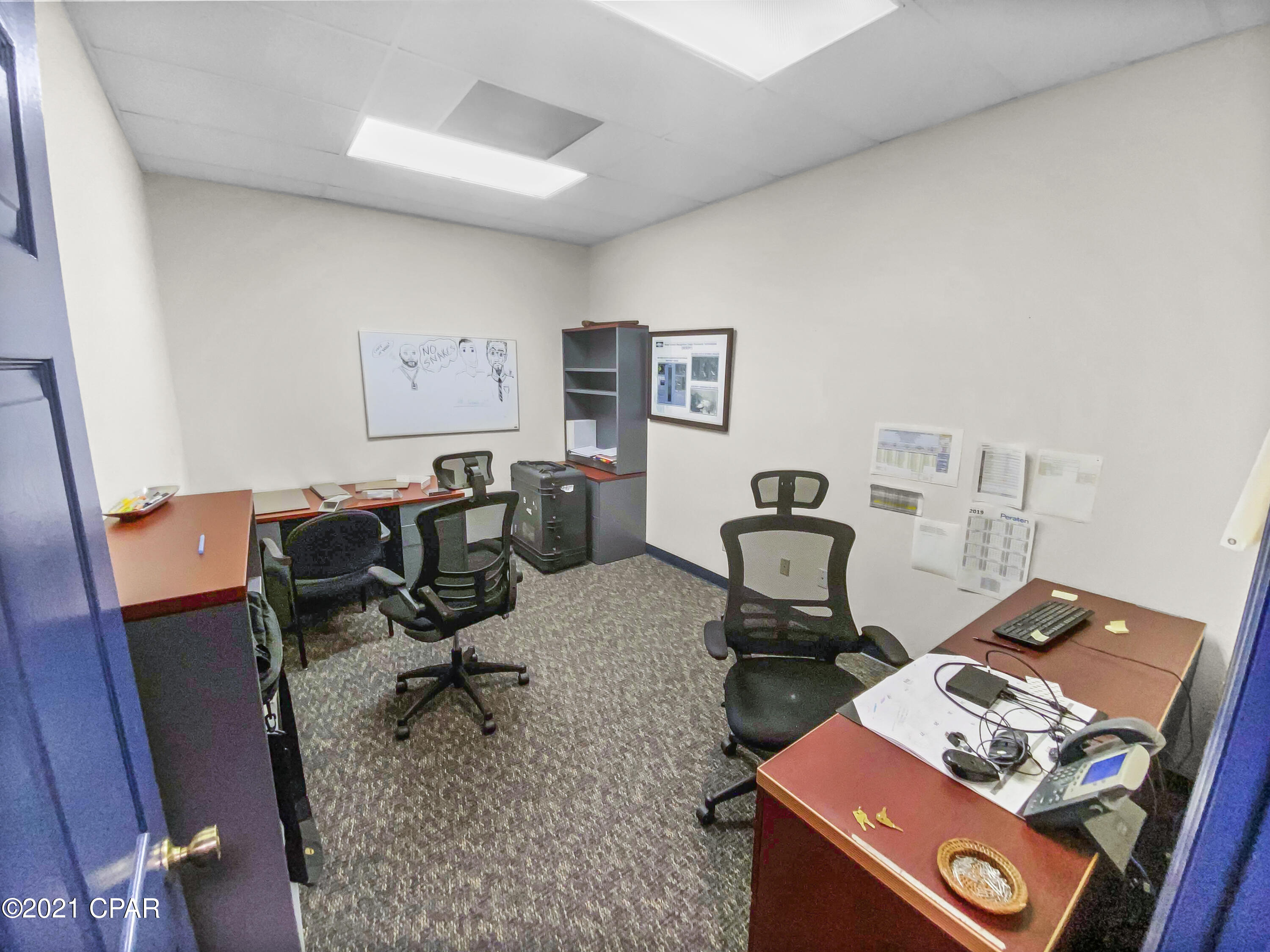 Holley Street Commercila Park - Commercial Lease