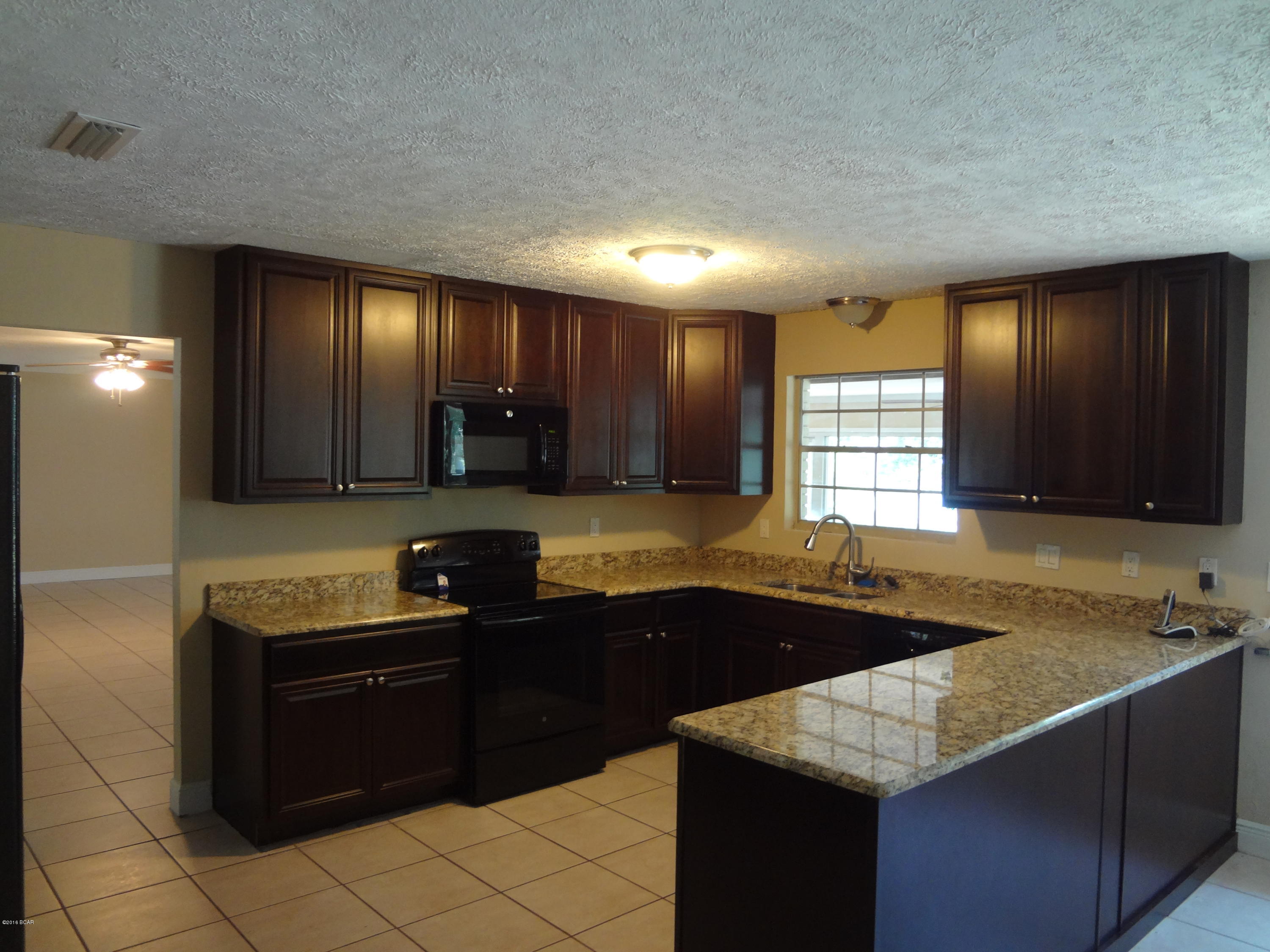 Baywood Shores Estates - Residential