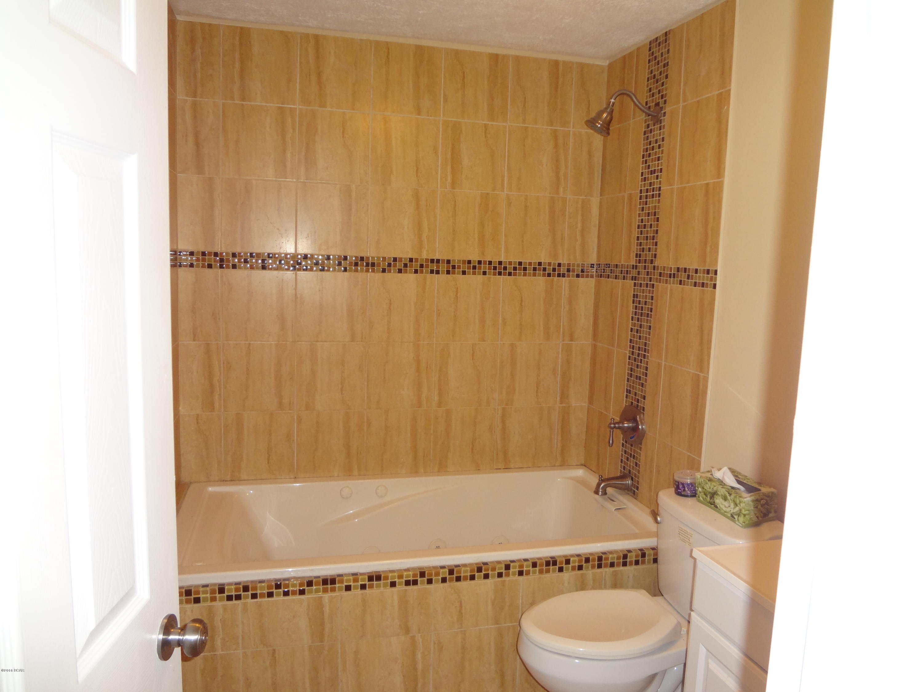 Baywood Shores Estates - Residential