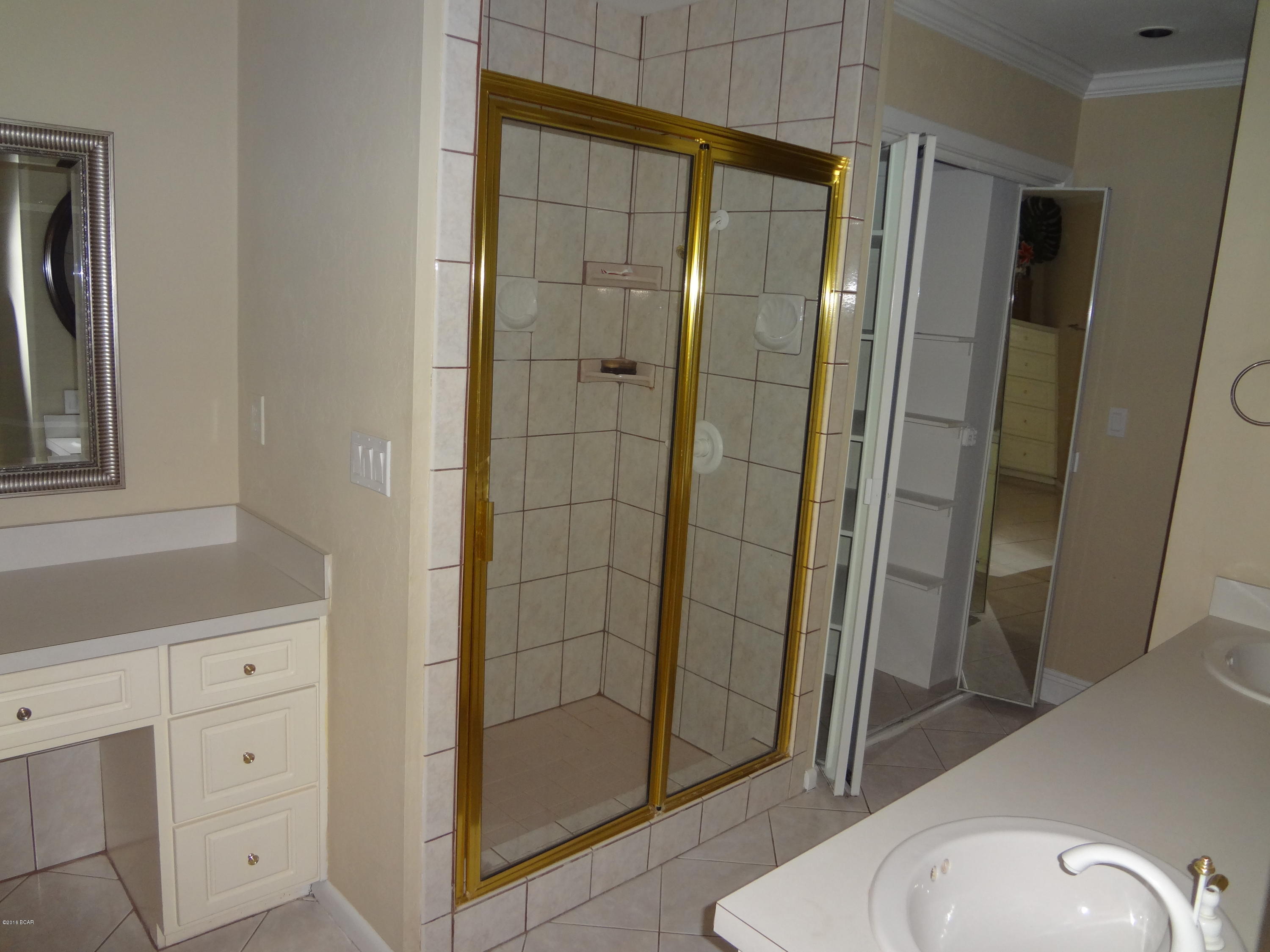 Baywood Shores Estates - Residential