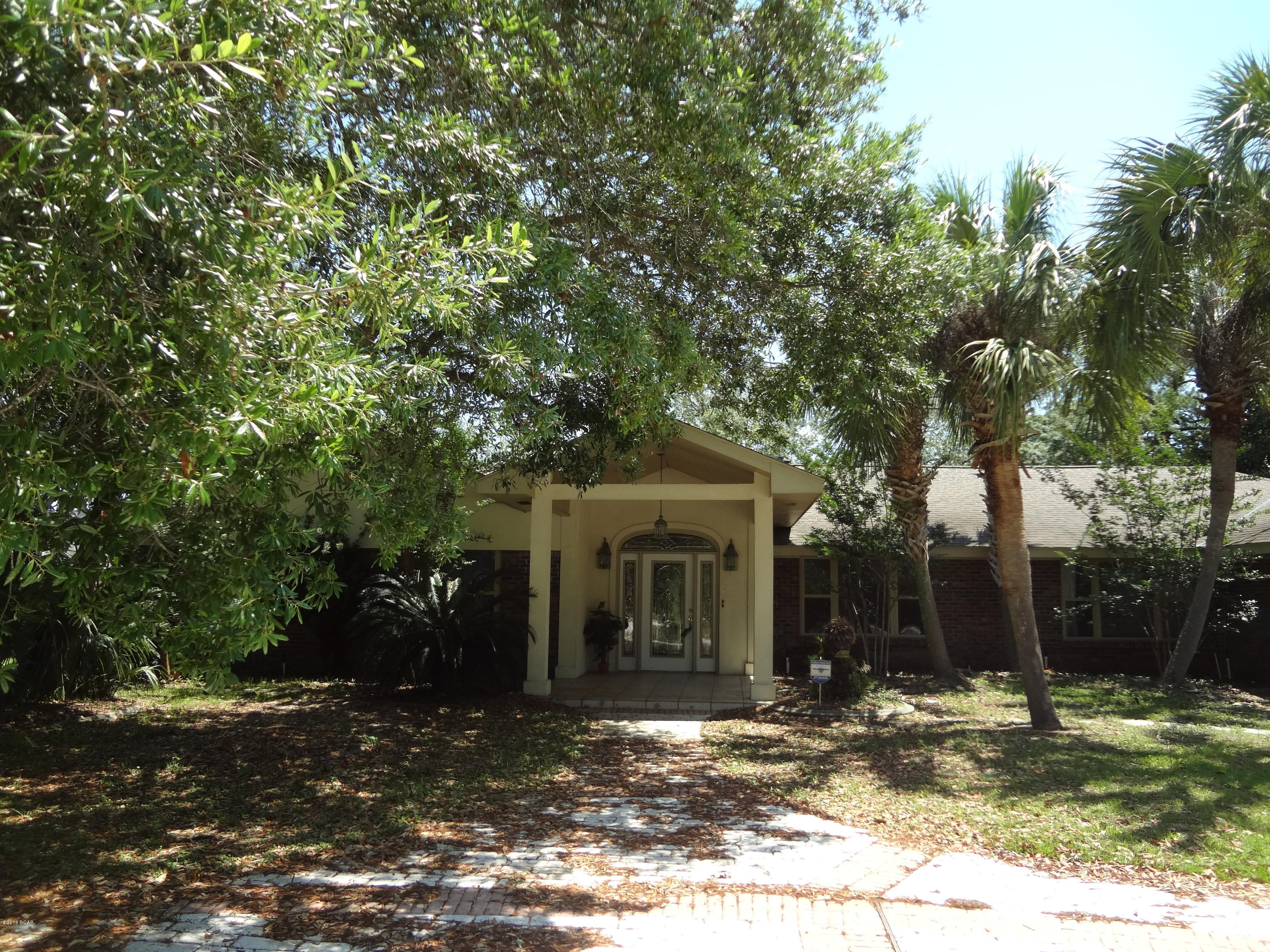 Baywood Shores Estates - Residential