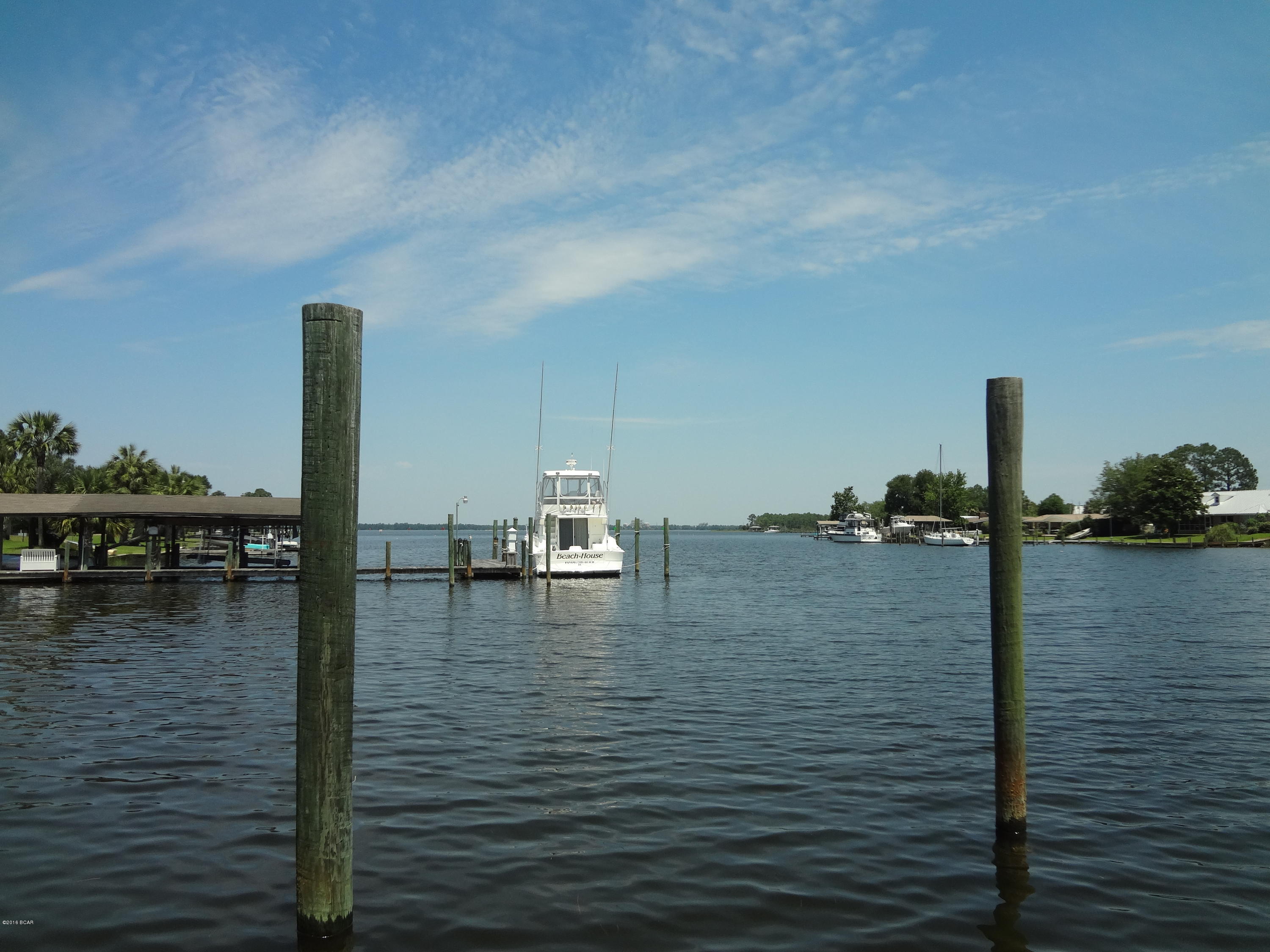 Baywood Shores Estates - Residential