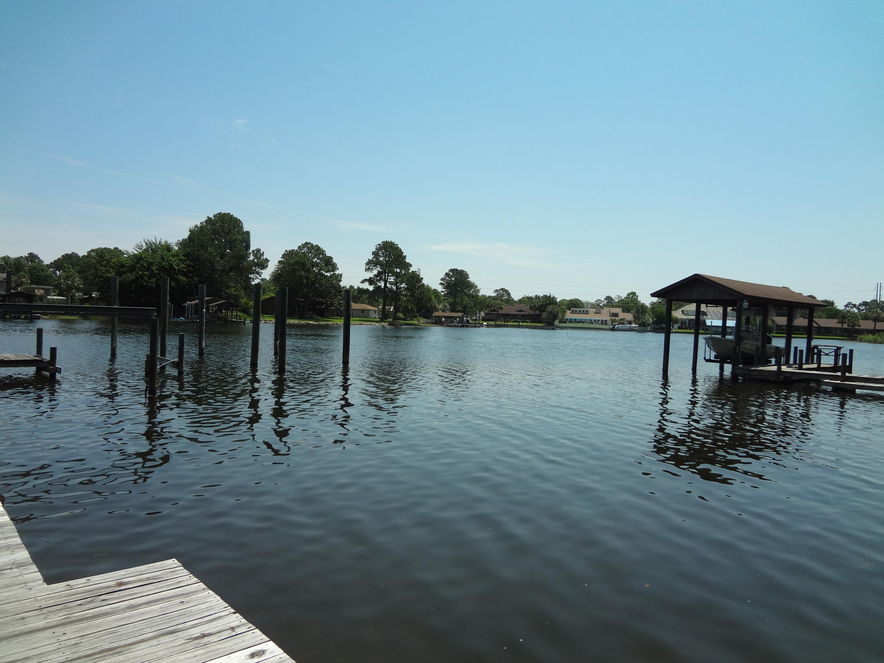 Baywood Shores Estates - Residential