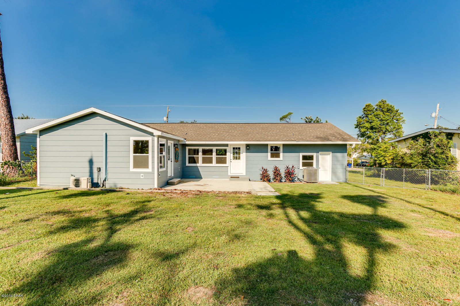 Cove Terrace 3rd Add - Residential