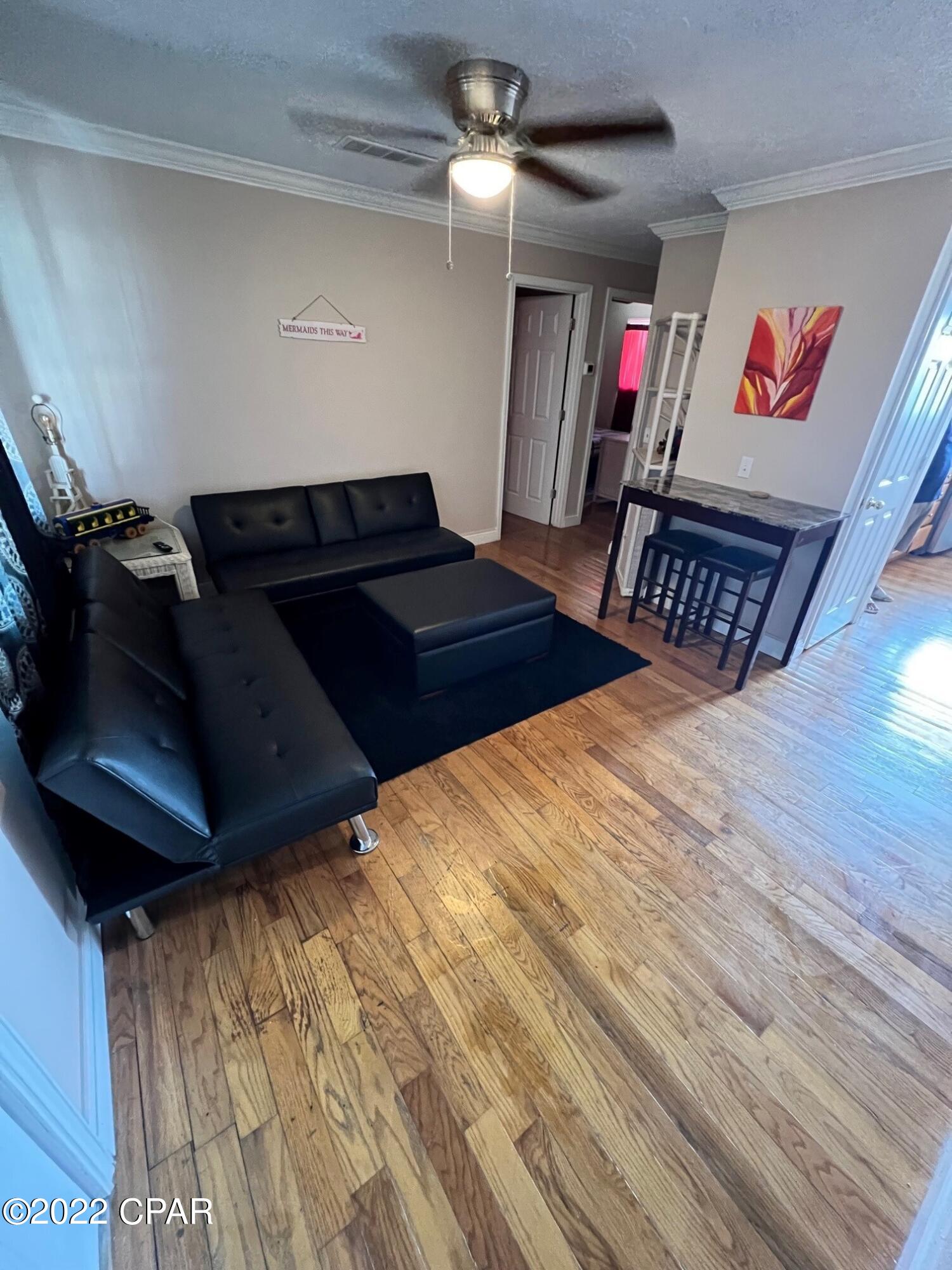 Lazy Daze Condo. - Residential