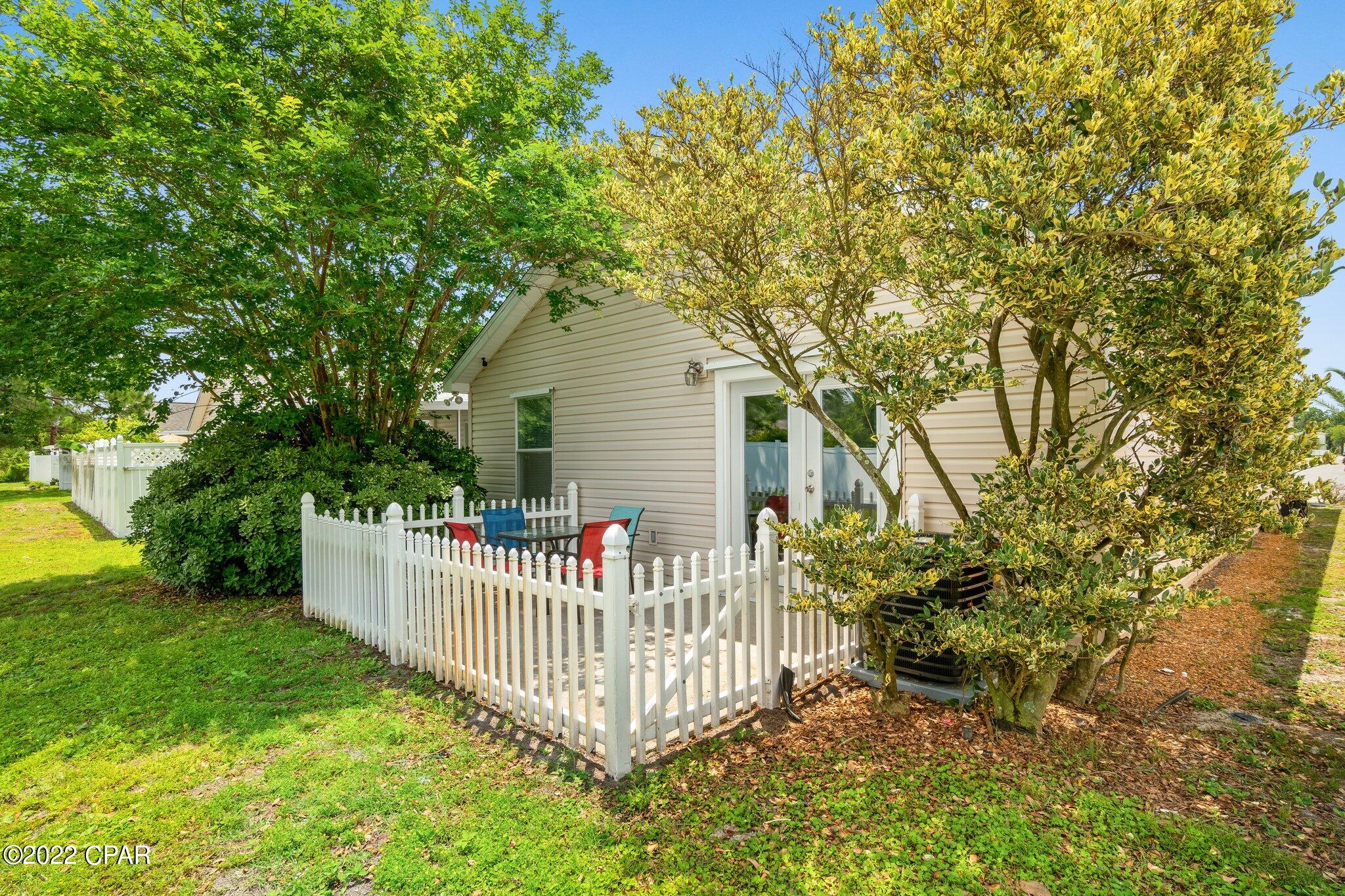 Palm Cove - Residential