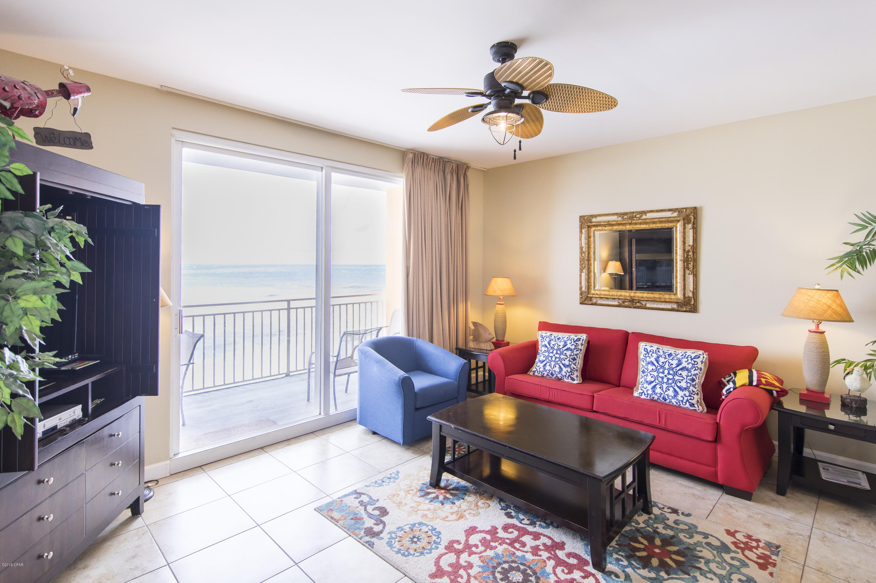 Splash Condo - Residential