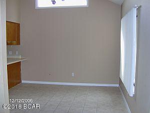 Shadow Bay Unt 3 & 4 - Residential Lease