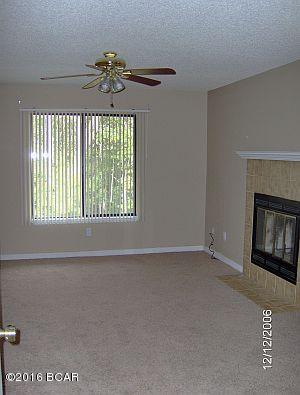 Shadow Bay Unt 3 & 4 - Residential Lease