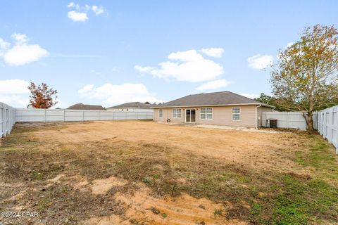 A home in Defuniak Springs