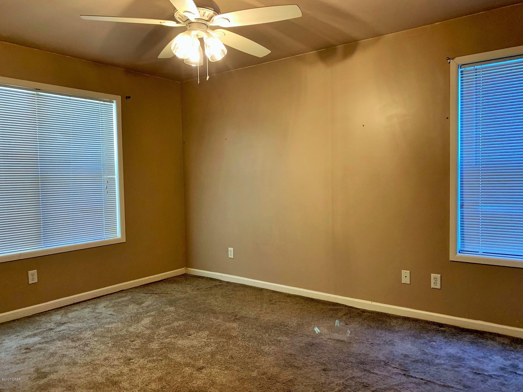 [No Recorded Subdiv] - Residential Lease