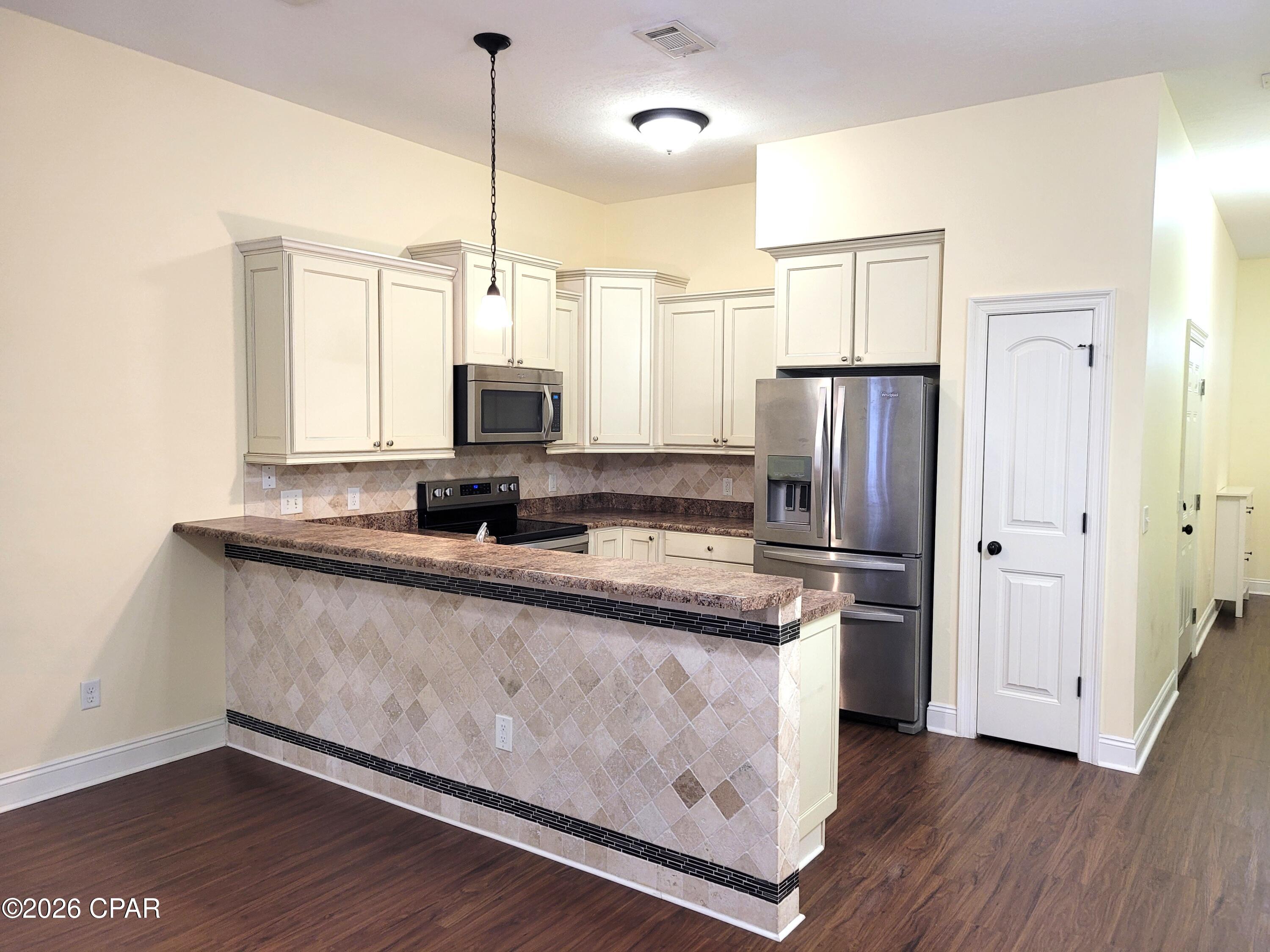 Quail Hollow - Residential Lease