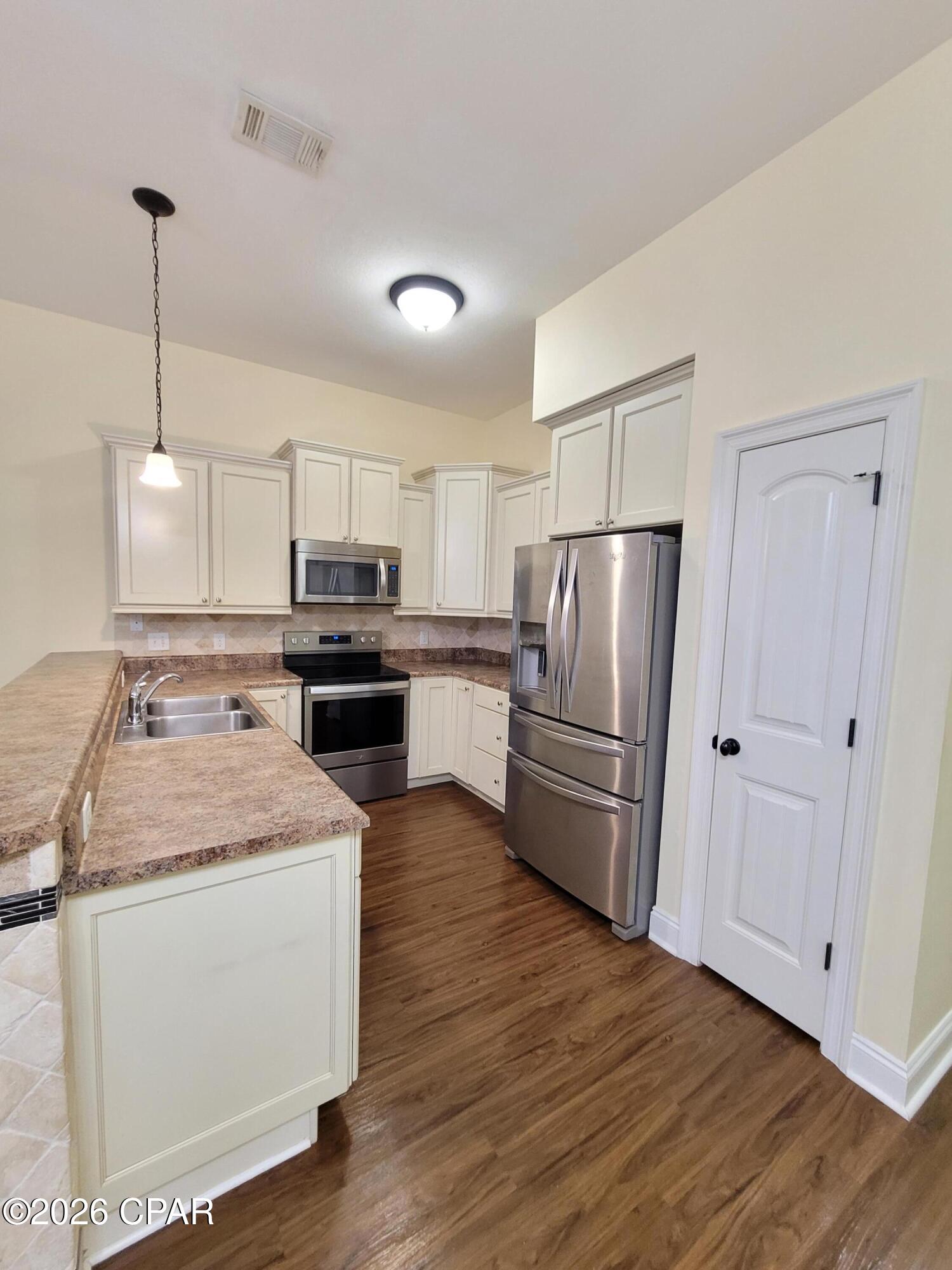 Quail Hollow - Residential Lease