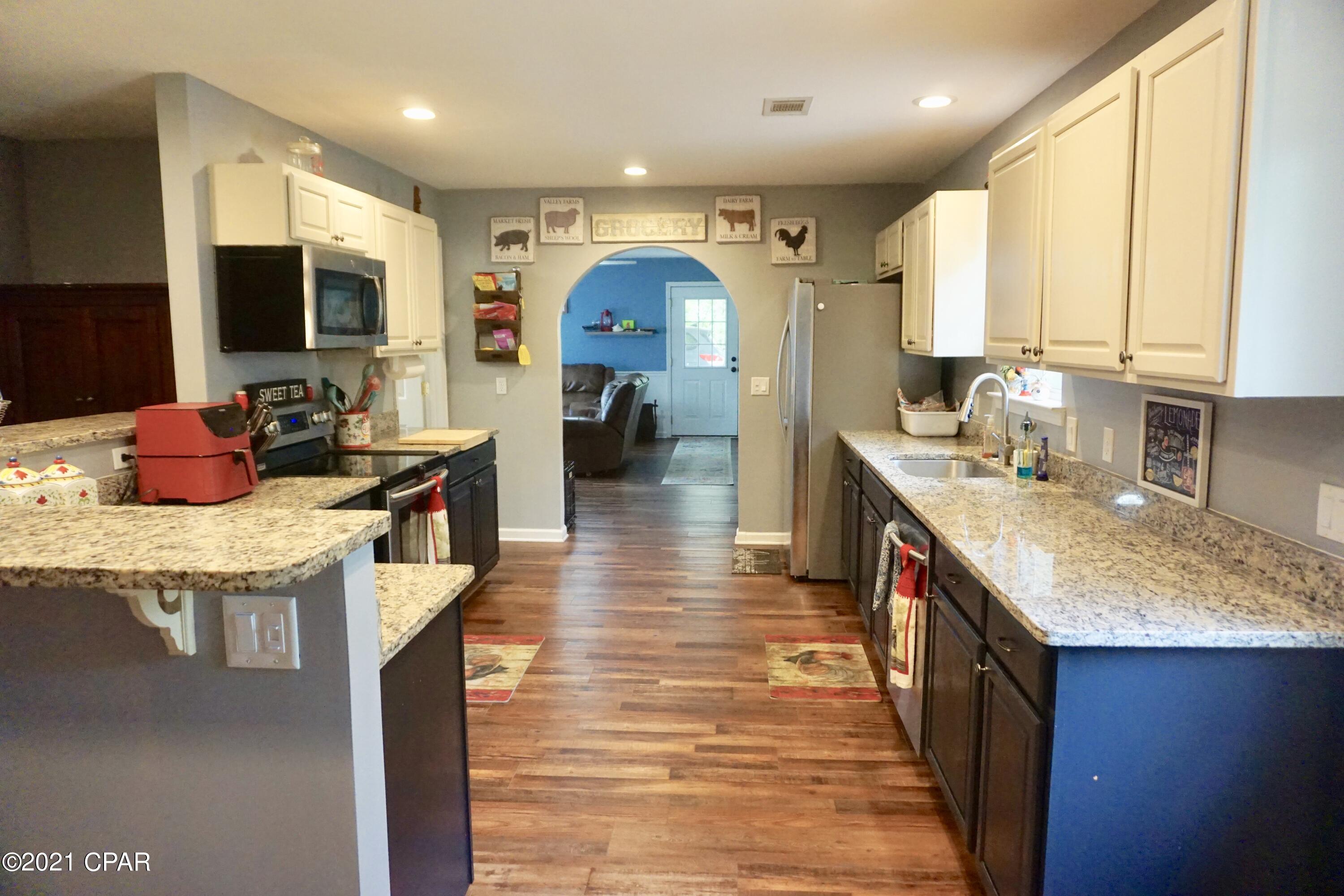 [No Recorded Subdiv] - Residential