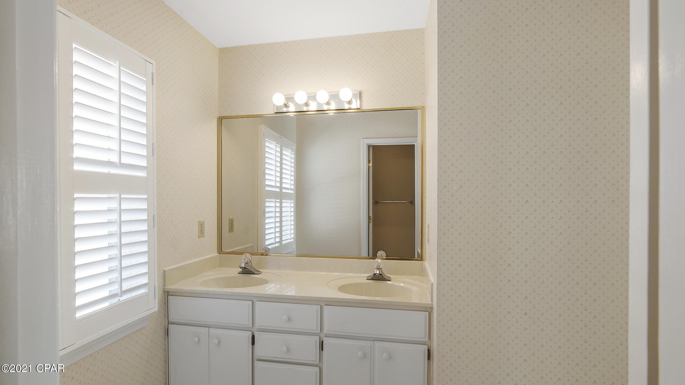 Kings Point - Residential