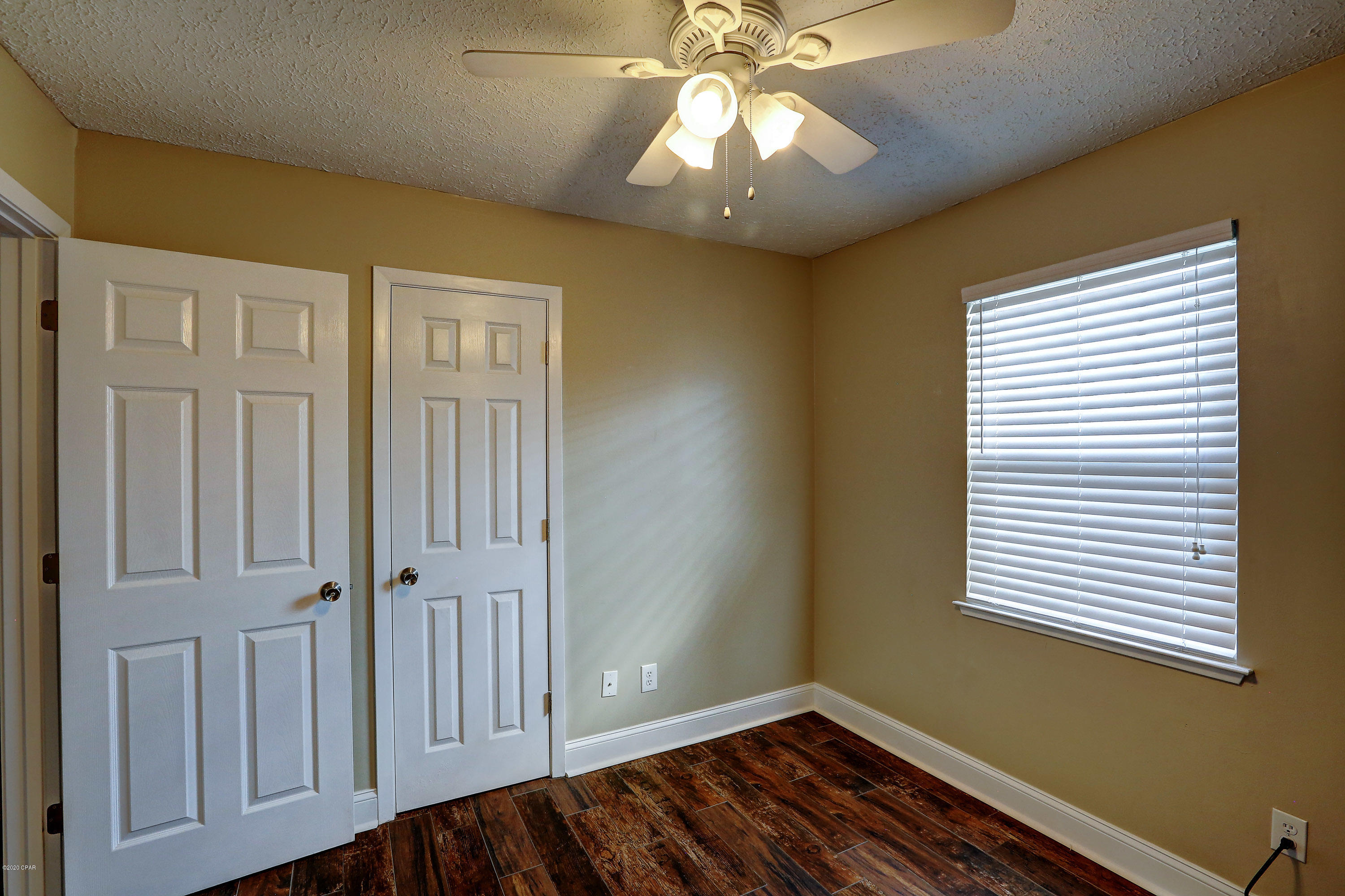 Pine Forest Est Ph 1 - Residential