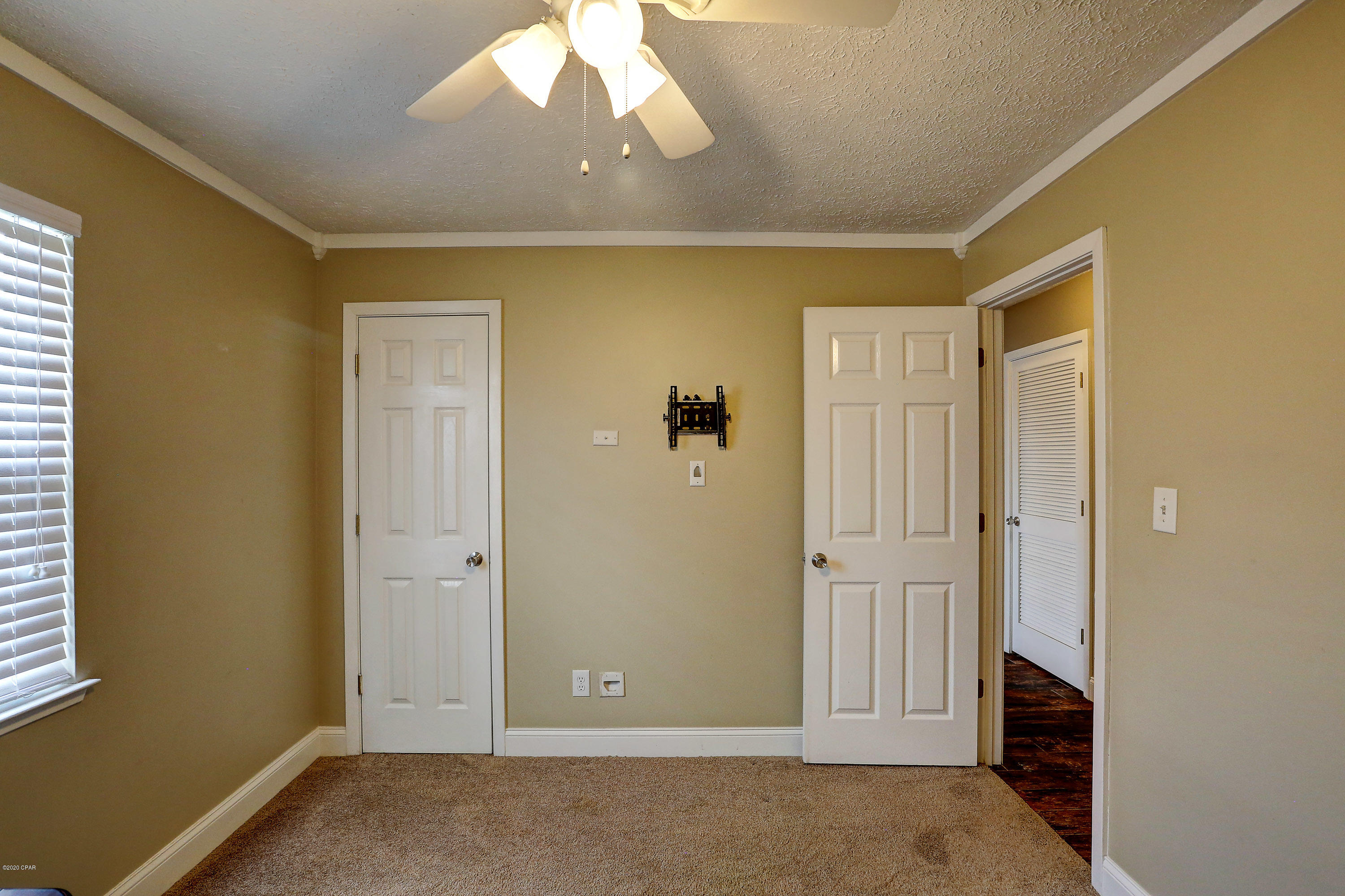 Pine Forest Est Ph 1 - Residential