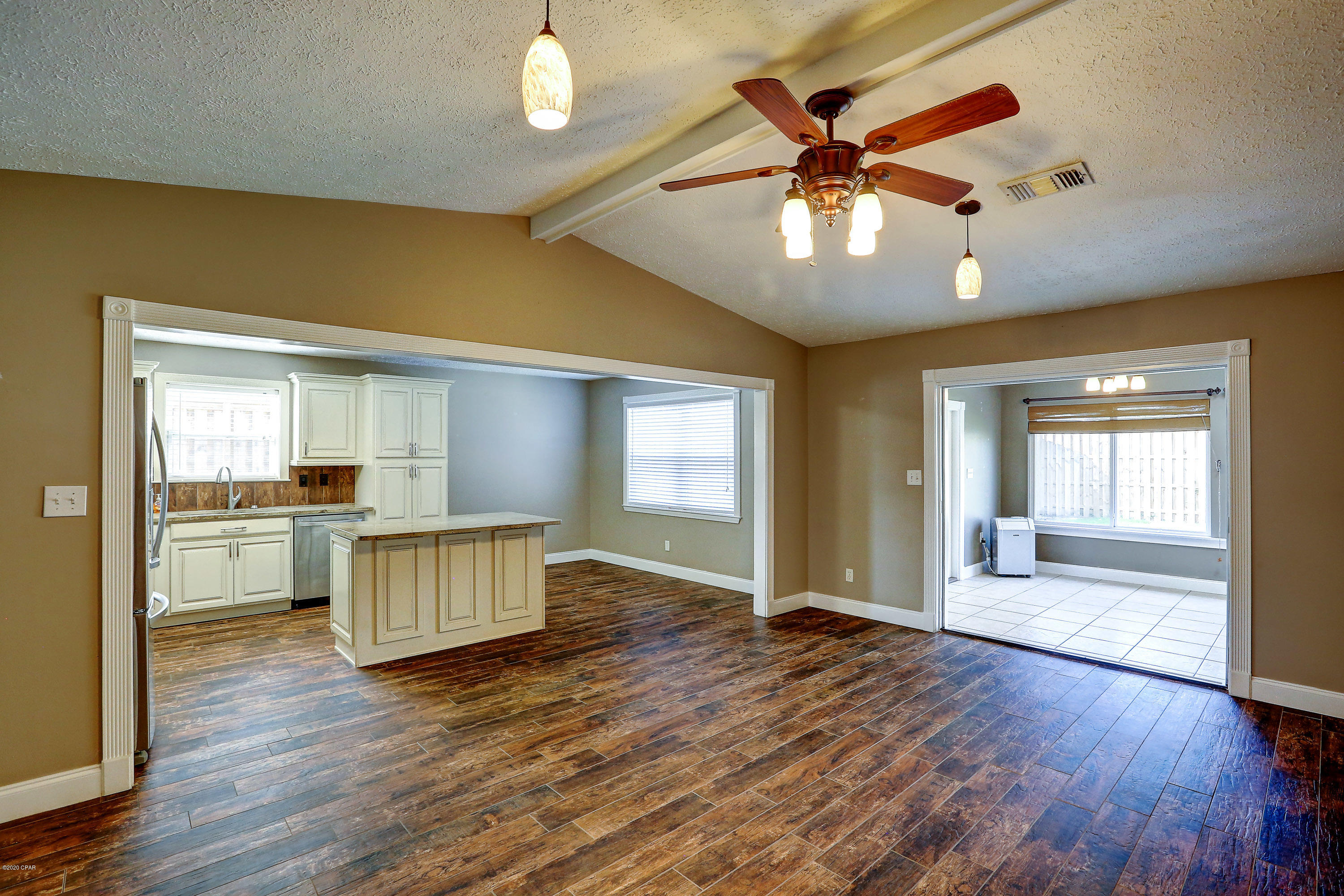Pine Forest Est Ph 1 - Residential
