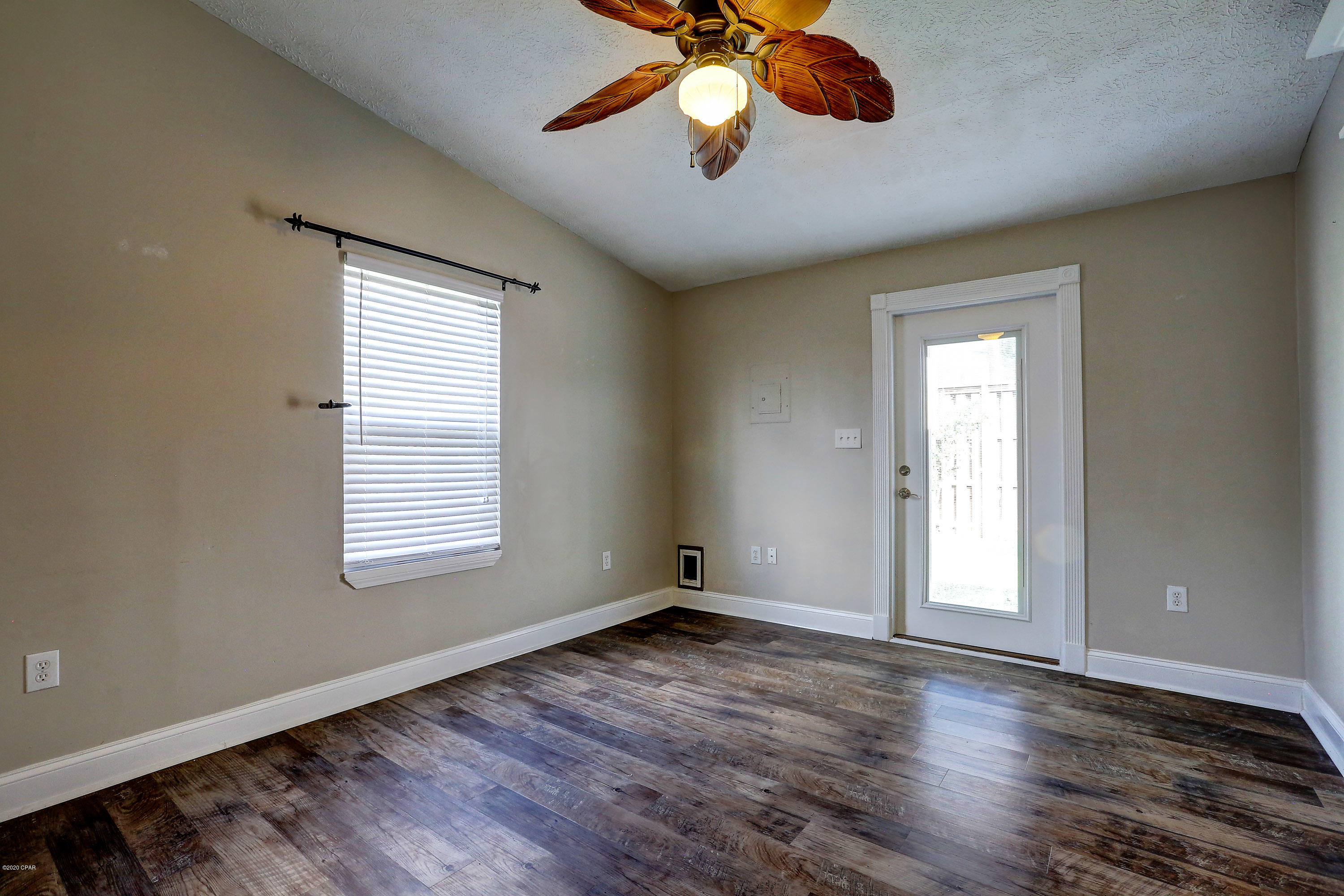 Pine Forest Est Ph 1 - Residential