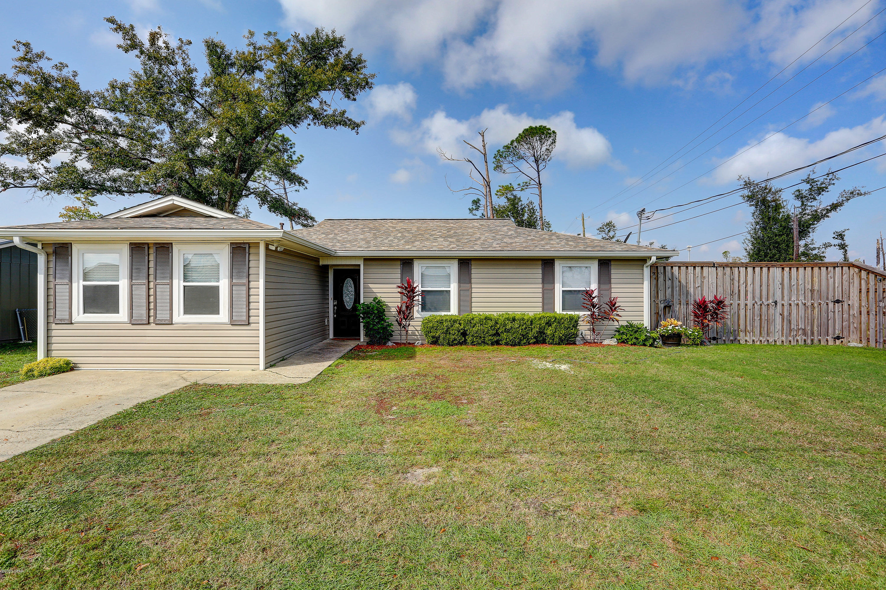 Pine Forest Est Ph 1 - Residential