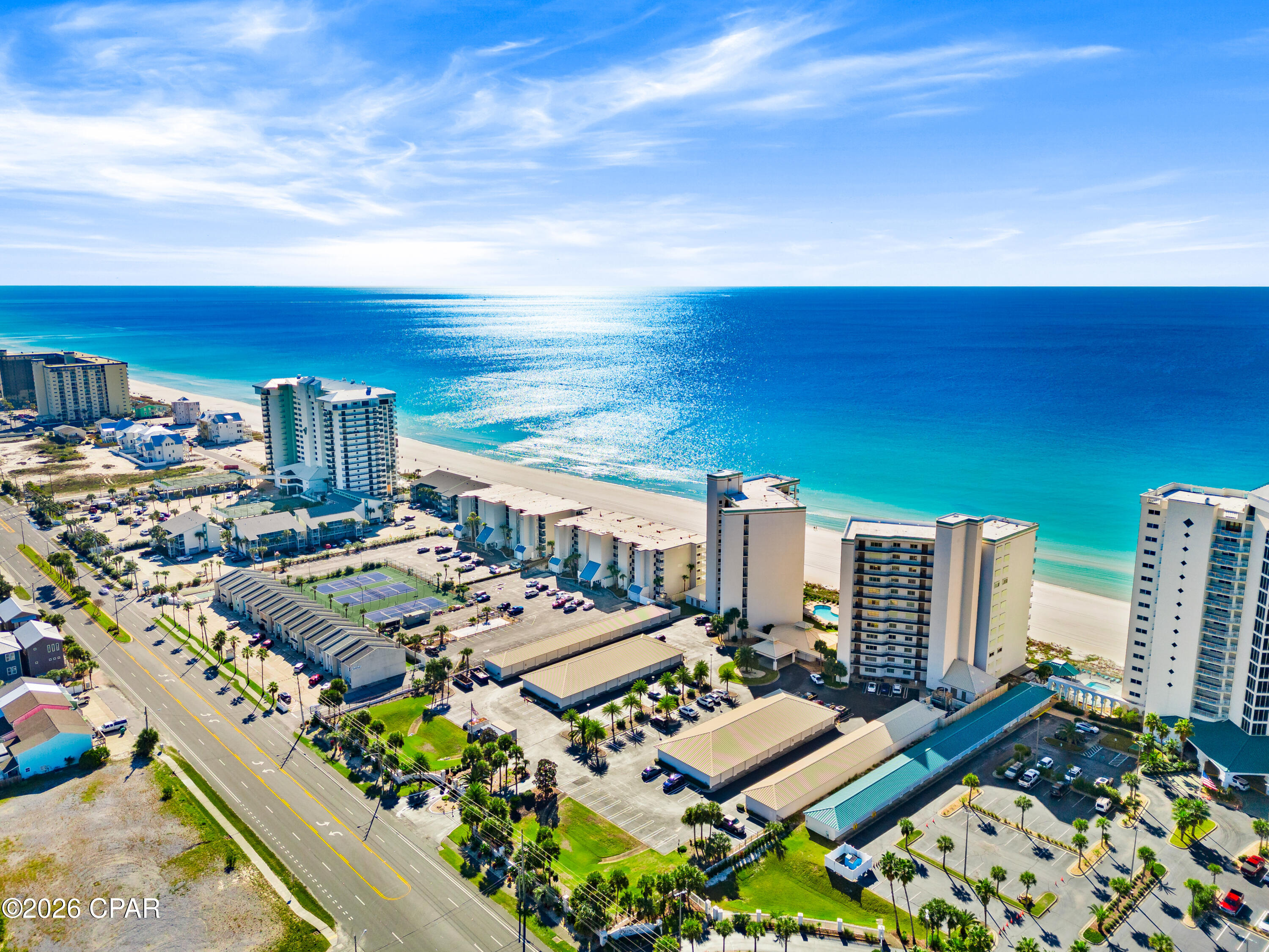 Summerwinds Condo - Residential